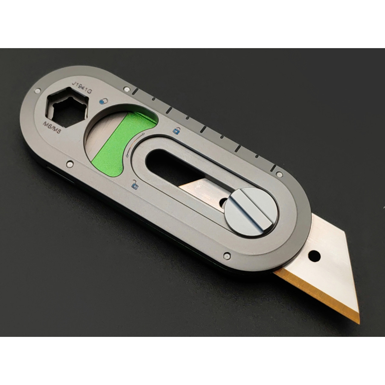 CJRB EDC tool Breeze J1941G-GN углеродистая сталь, рукоять Titanium, aluminum green