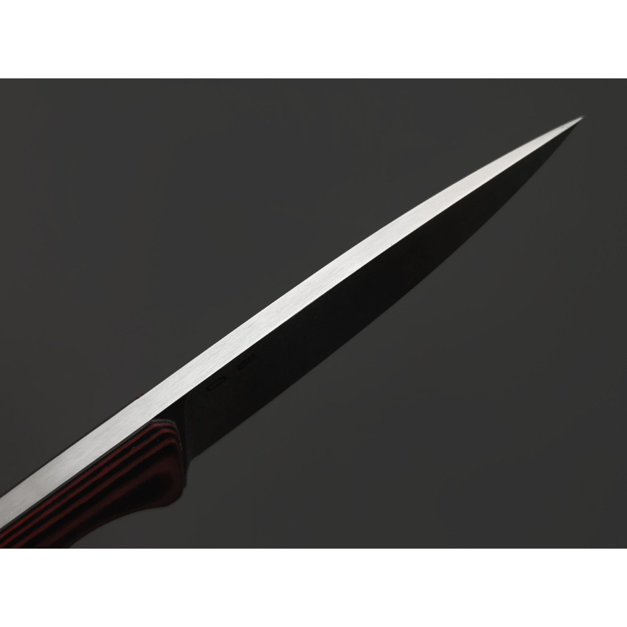 Кирилл Козлов нож Прямой сталь D2, рукоять G10 black & red