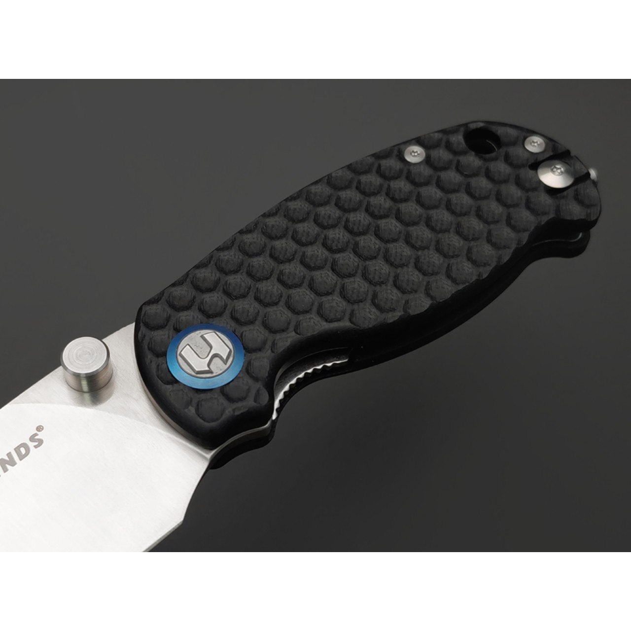 Harnds складной нож Bee CK5016BK-S сталь D2 satin, рукоять G10 black