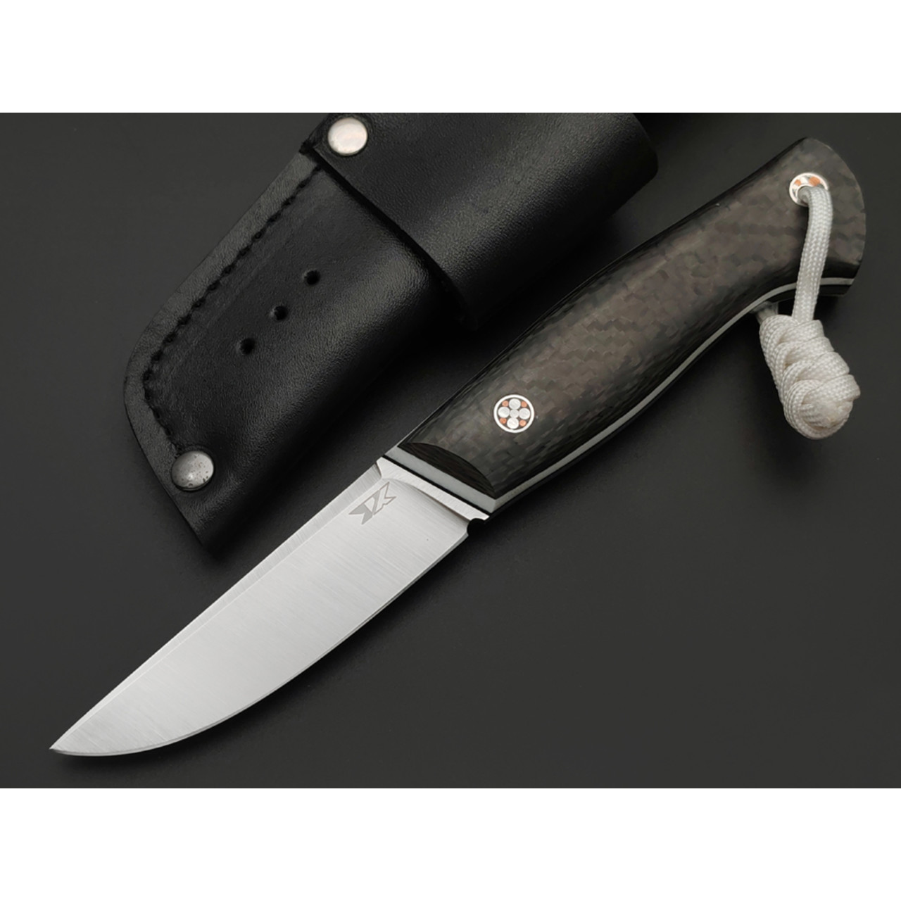 7 ножей нож Клык малый сталь N690 satin, рукоять Carbon fiber, G10 black & white, мозаичный пин