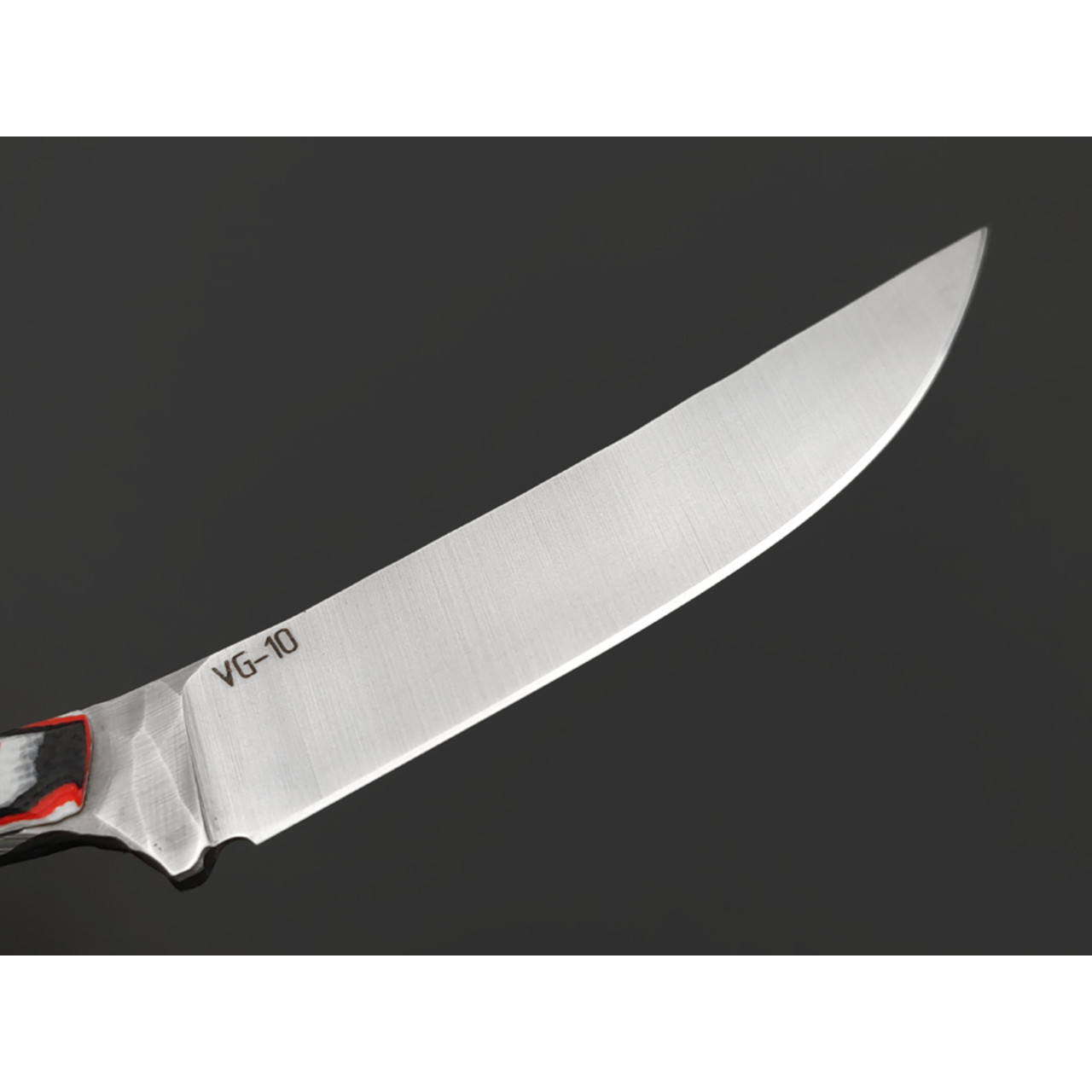 Андрей Кулаков нож Каяк KUL0157 сталь VG-10, рукоять G10 laminate red-black & white
