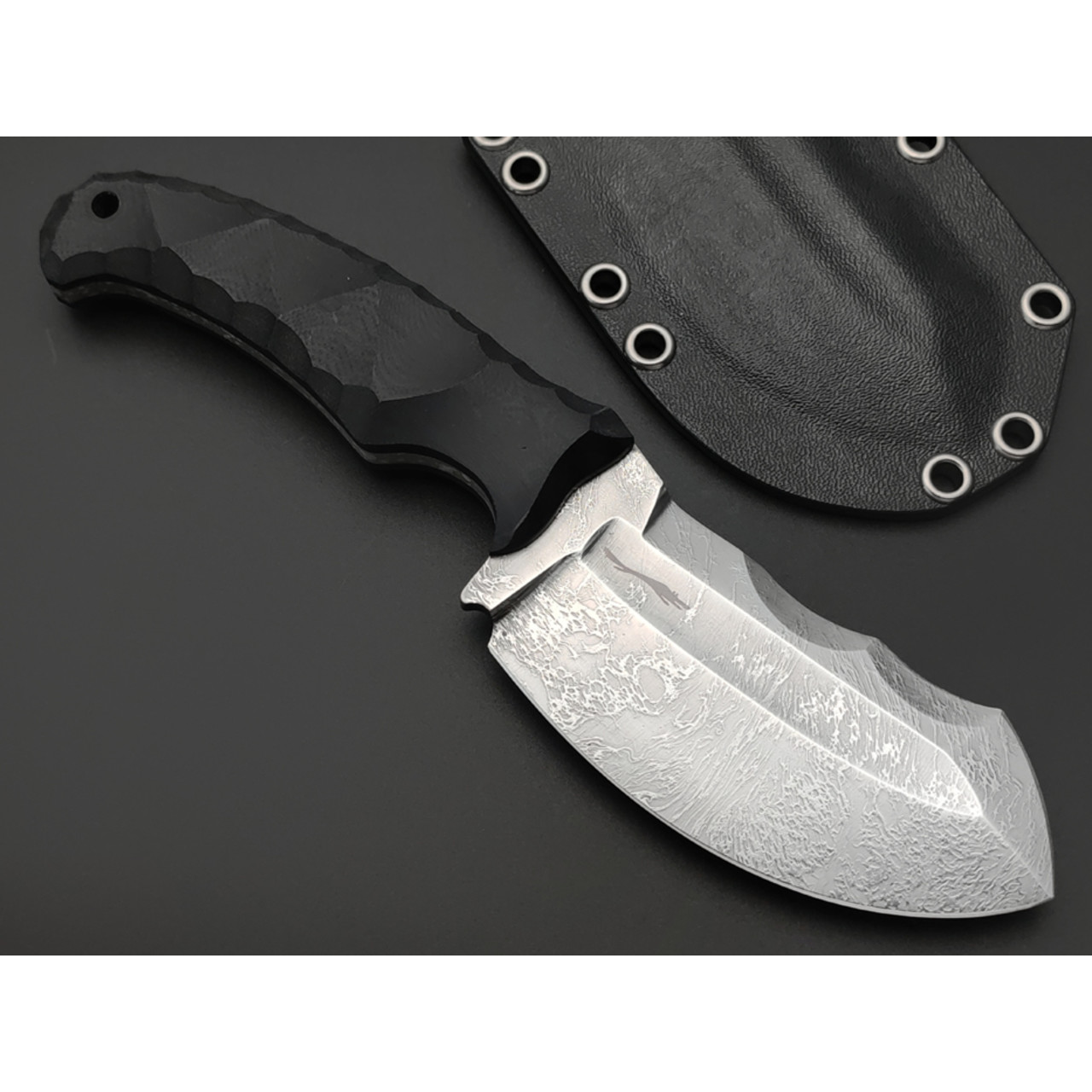 Волчий Век нож Drago Custom сталь N690 WA травление дамаскаж, рукоять G10 black, пины карбон