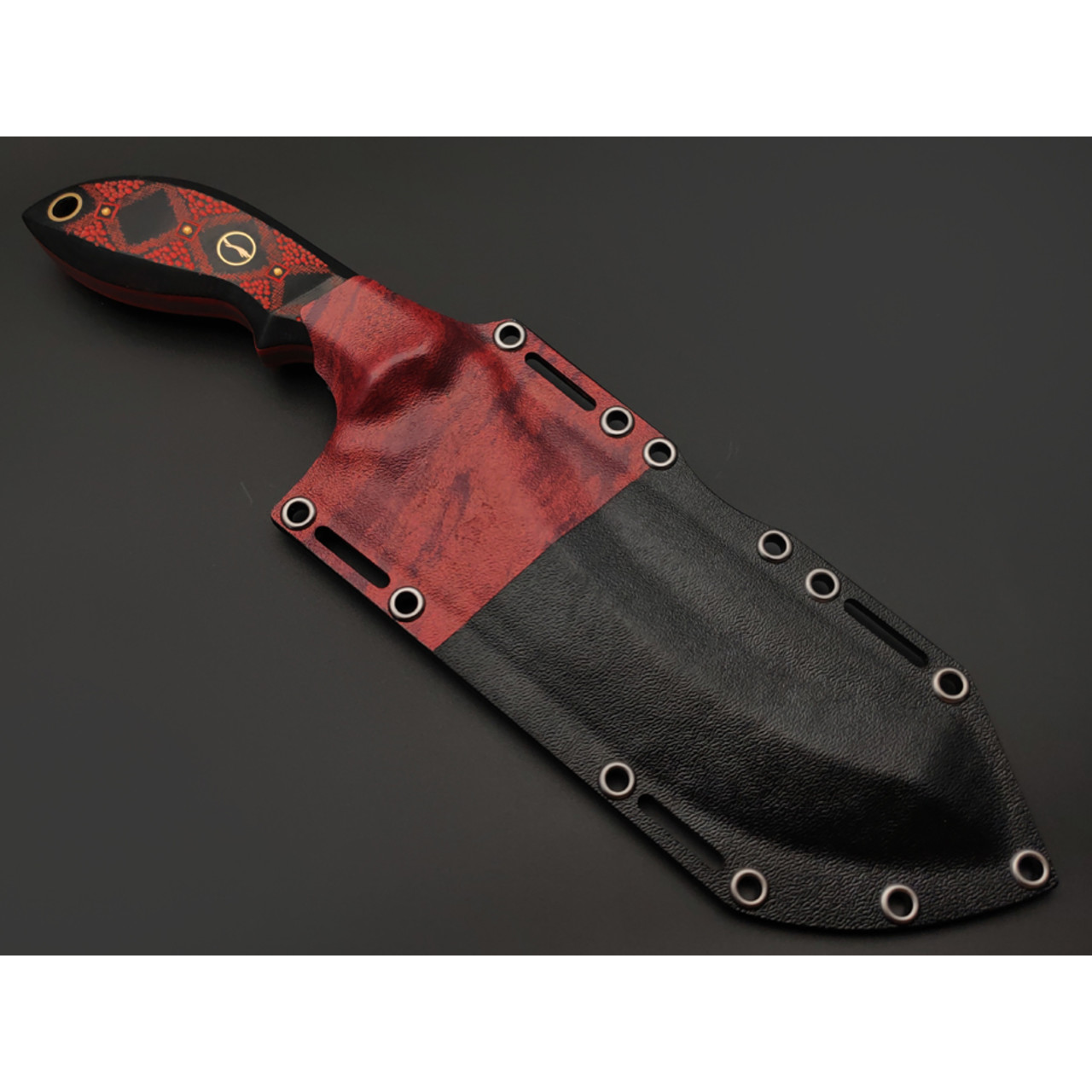 Волчий Век нож Кондрат 18 Custom сталь N690 WA худ. травление, рукоять G10 black & red, мозаичные пины
