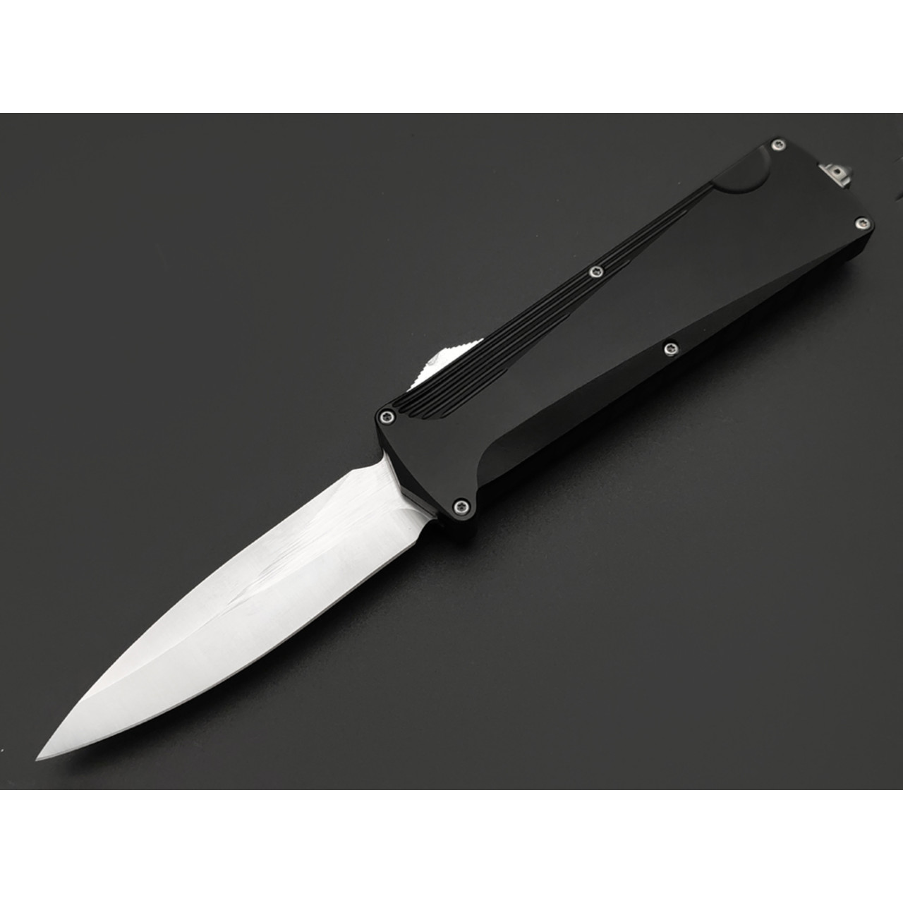 Daggerr нож автоматический Кощей сталь D2 satin, рукоять Aluminum anodized Black