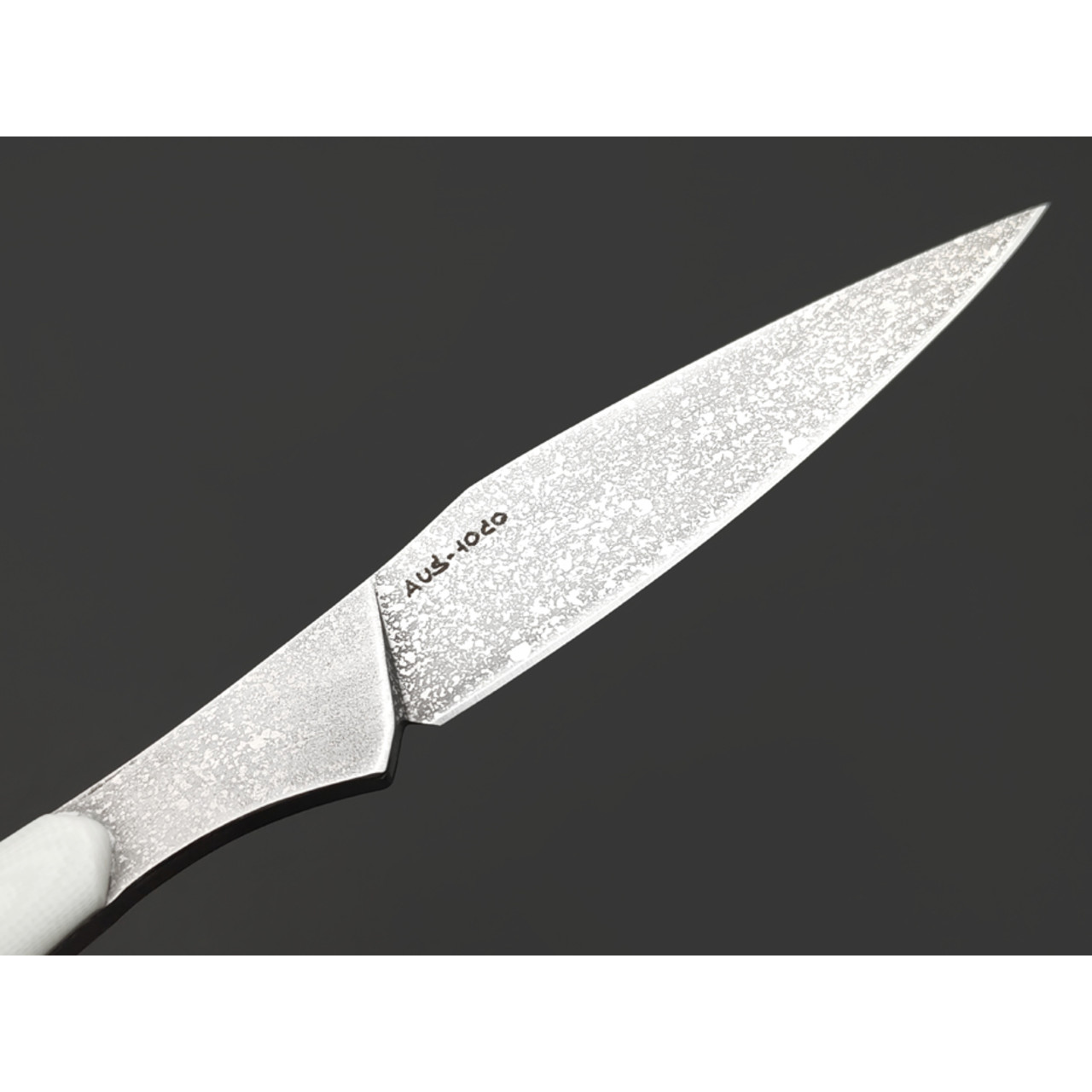 Кирилл Козлов нож Стрелка сталь Aus-10Co худ. травление, рукоять G10 white, латунь