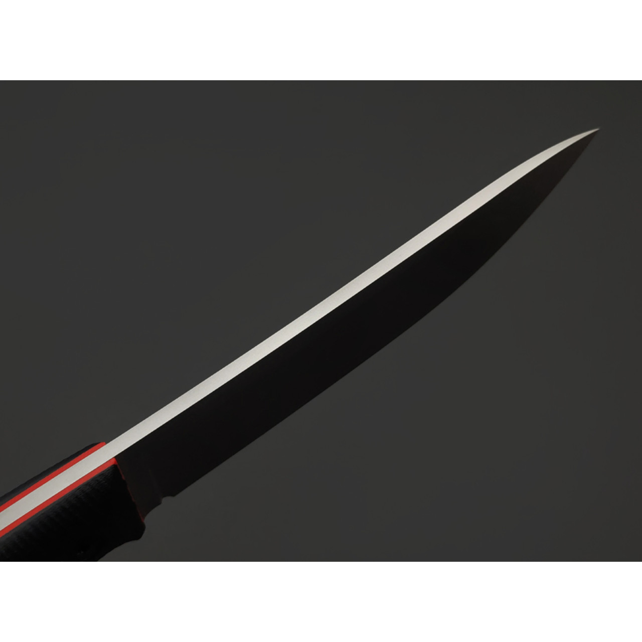 Град Горький нож Охотник сталь Aus-10Co bead-blast, рукоять G10 black & red