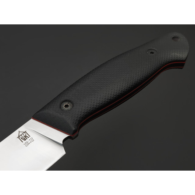 Град Горький нож Охотник сталь VG-10 satin, спуски прямые, рукоять G10 black & red