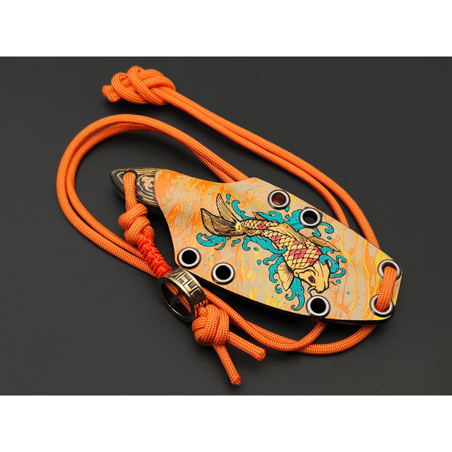 Волчий Век нож Микро МасичЬка Koi Edition сталь N690 WA худ. травление, рукоять Carbon fiber copper & gold