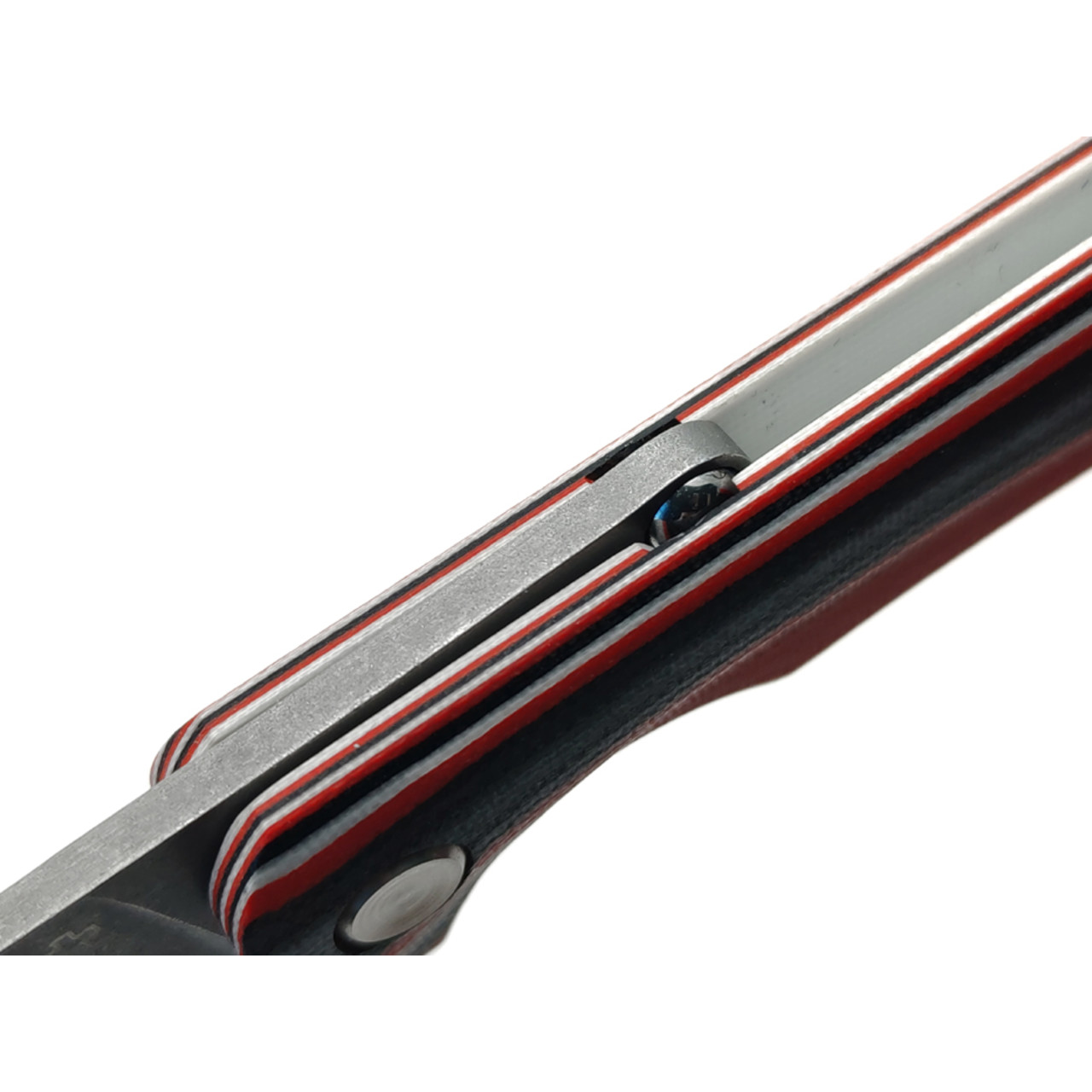Saro нож складной фрикционный Микрос+ сталь K110 стоунвош, рукоять G10 red-white & black
