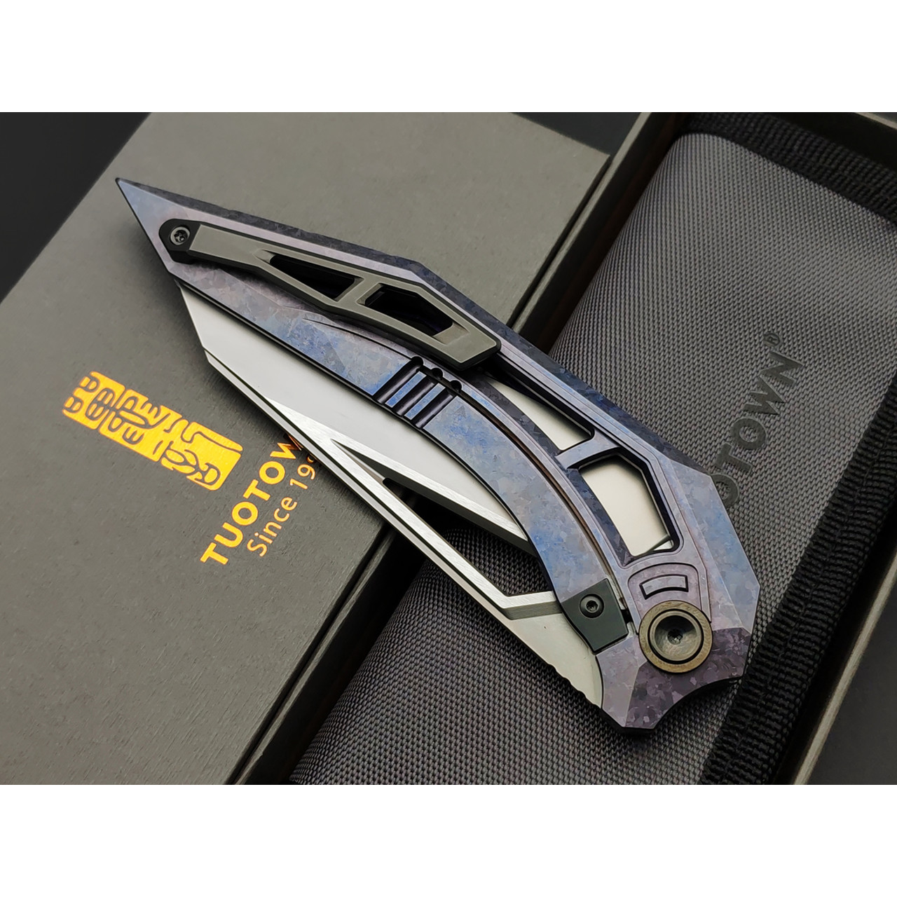 TuoTown складной нож Xenos Integral TXS-MKAP2 сталь TMAX bead blast, рукоять Titanium Crystal Purple