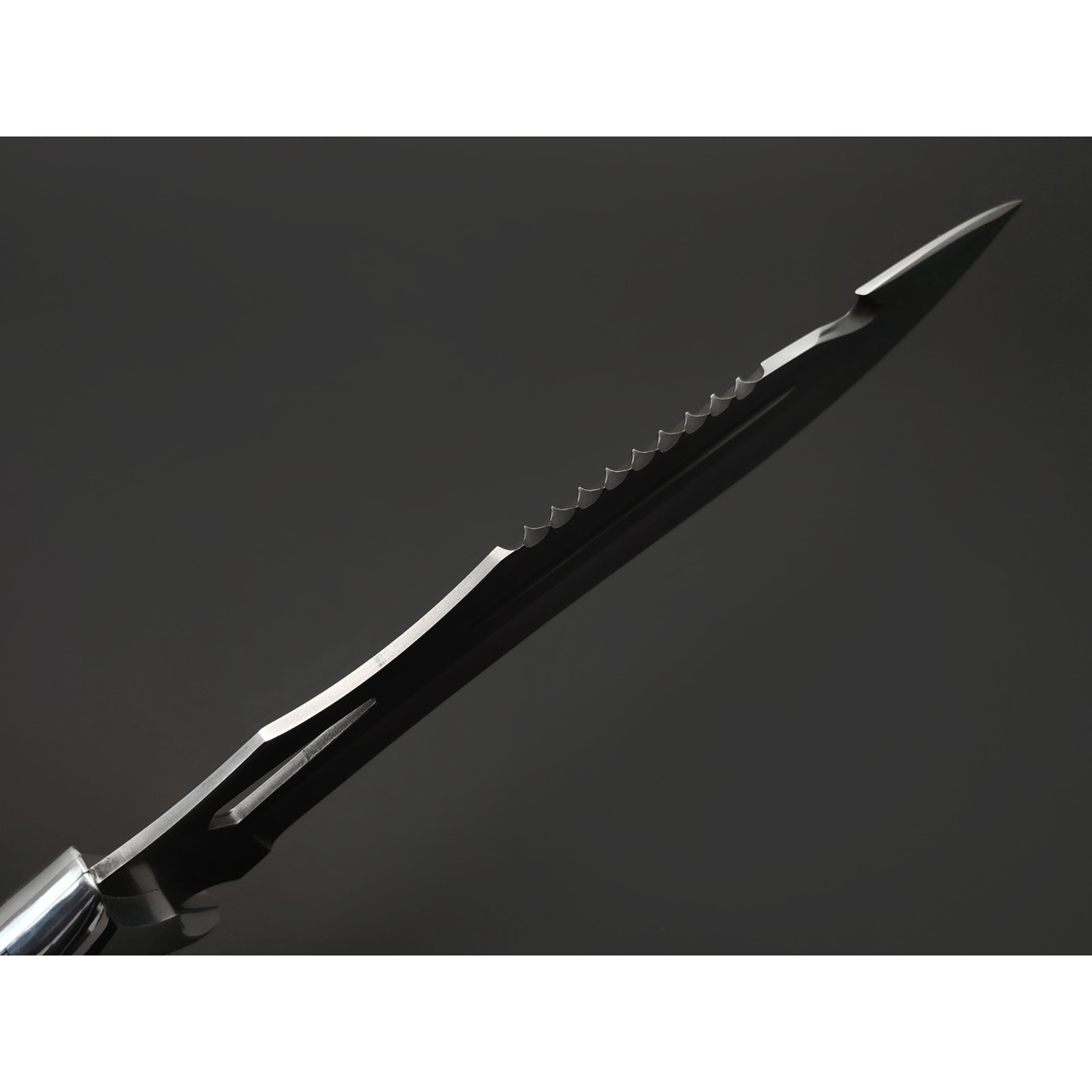 Платонов Д.Г. нож Выживальщик сталь VG-10 bead-blast, рукоять G10 black & white