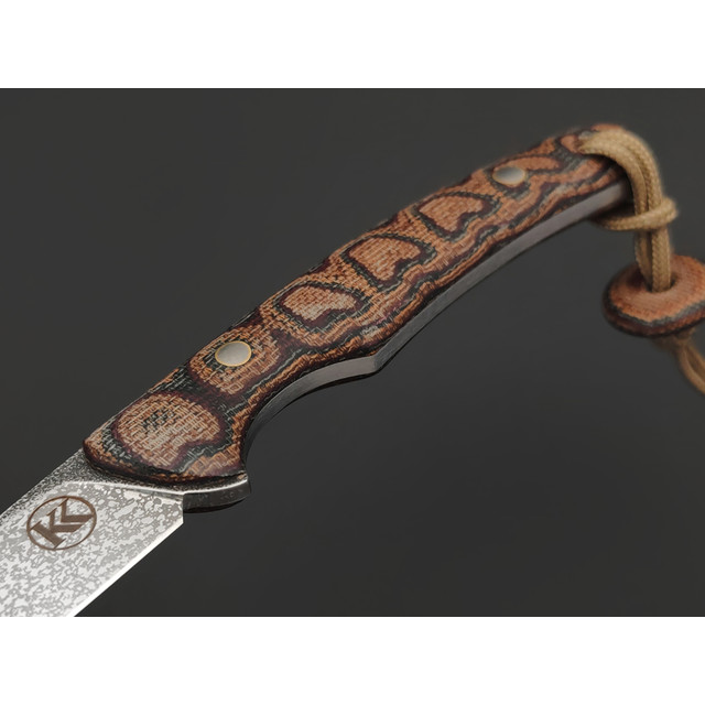 Кирилл Козлов нож Таймень сталь Elmax худ. травление, рукоять Micarta brown custom