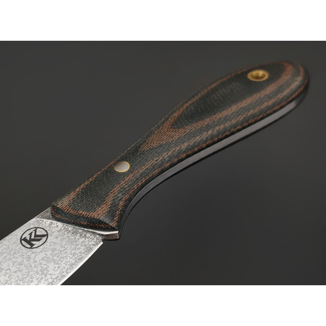 Кирилл Козлов нож Лаурус сталь Aus-10Co худ. травление, рукоять Micarta black & coyote, латунь