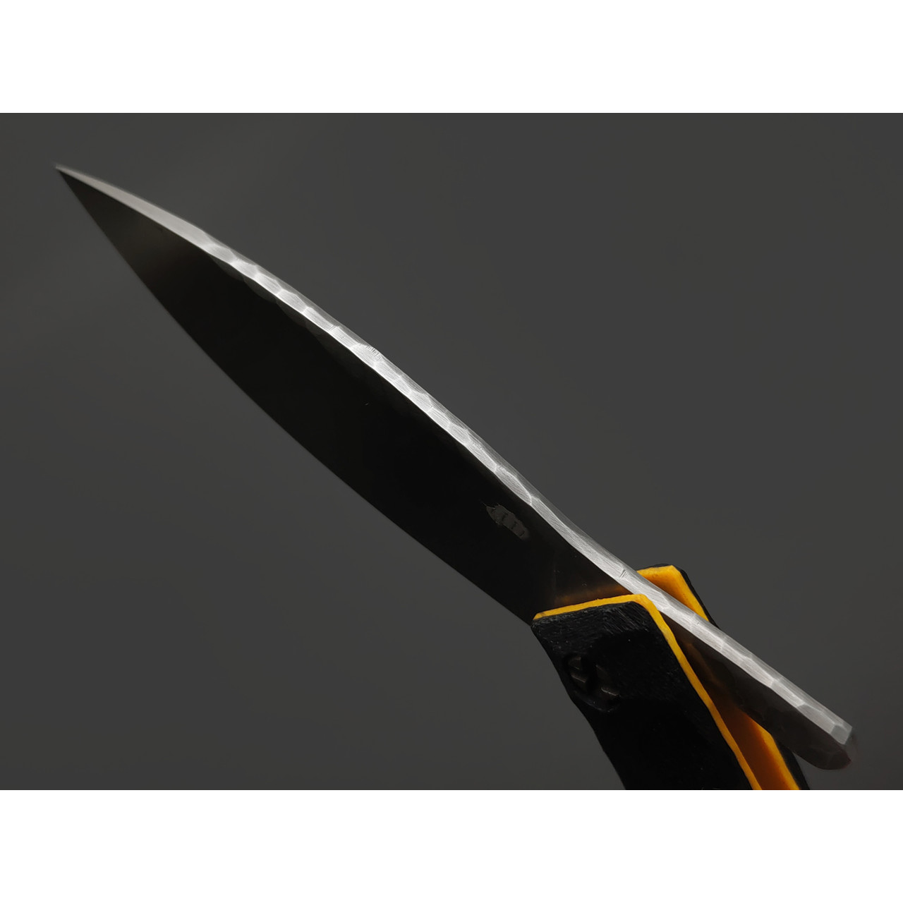 Андрей Кулаков фрикционный нож Канадец KUL0209 сталь VG-10 satin, рукоять G10 black & yellow