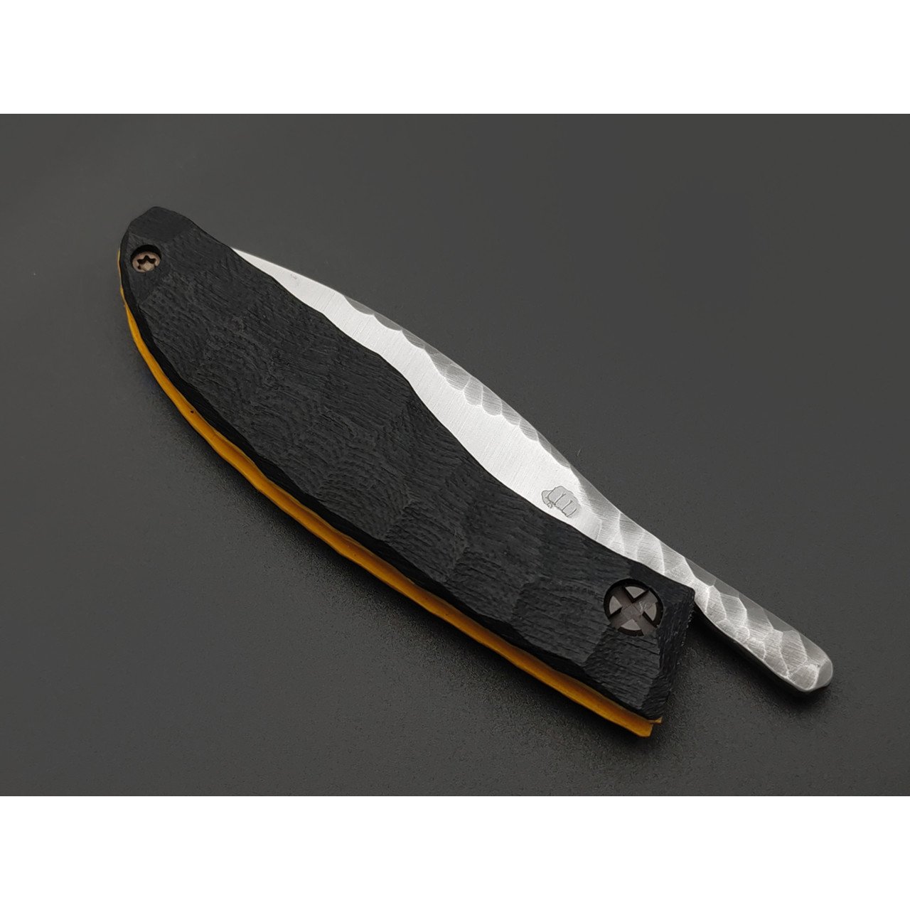 Андрей Кулаков фрикционный нож Канадец KUL0209 сталь VG-10 satin, рукоять G10 black & yellow
