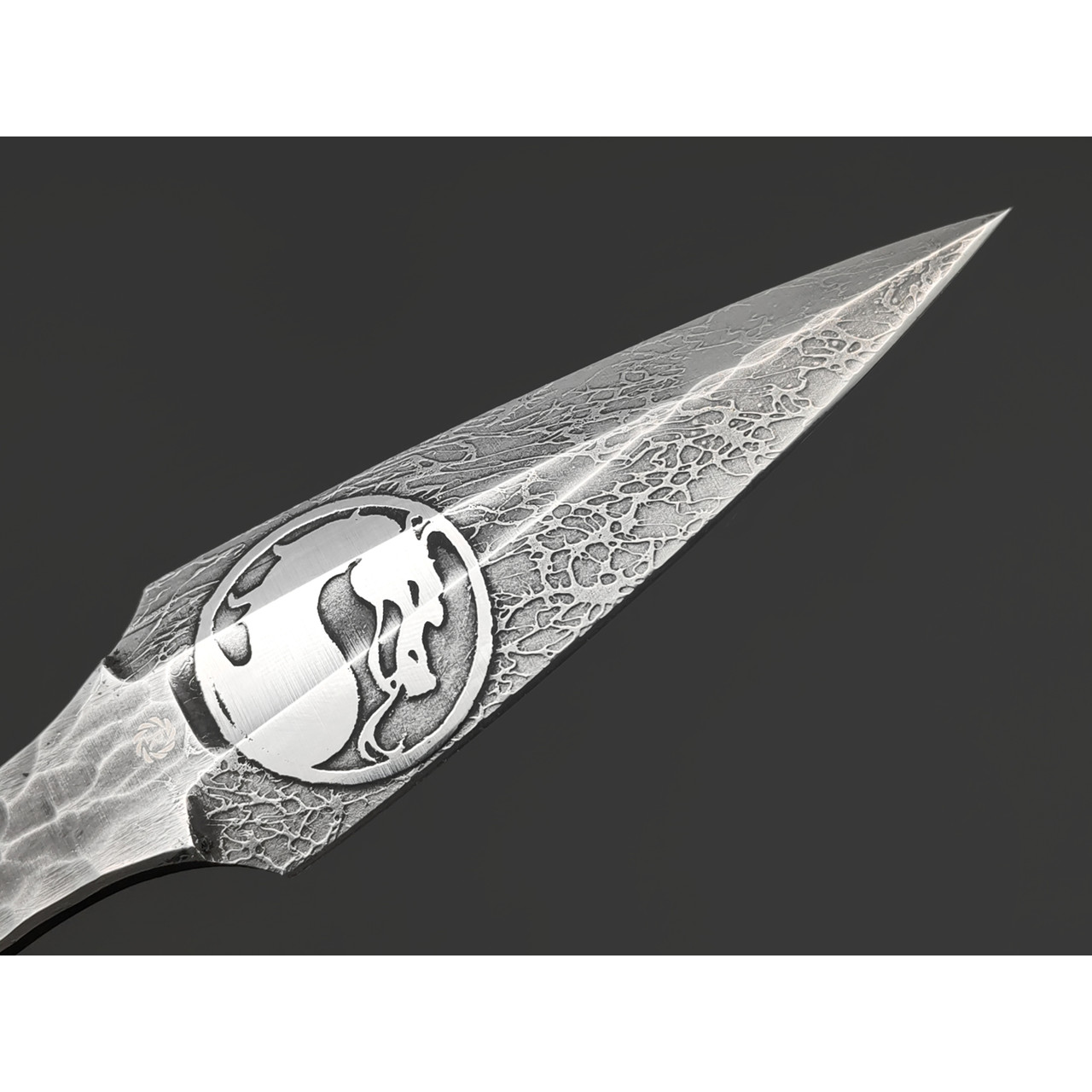Neyris Knives нож скелетный Кунай "Mortal Combat" сталь N690 худ. травление, рукоять сталь