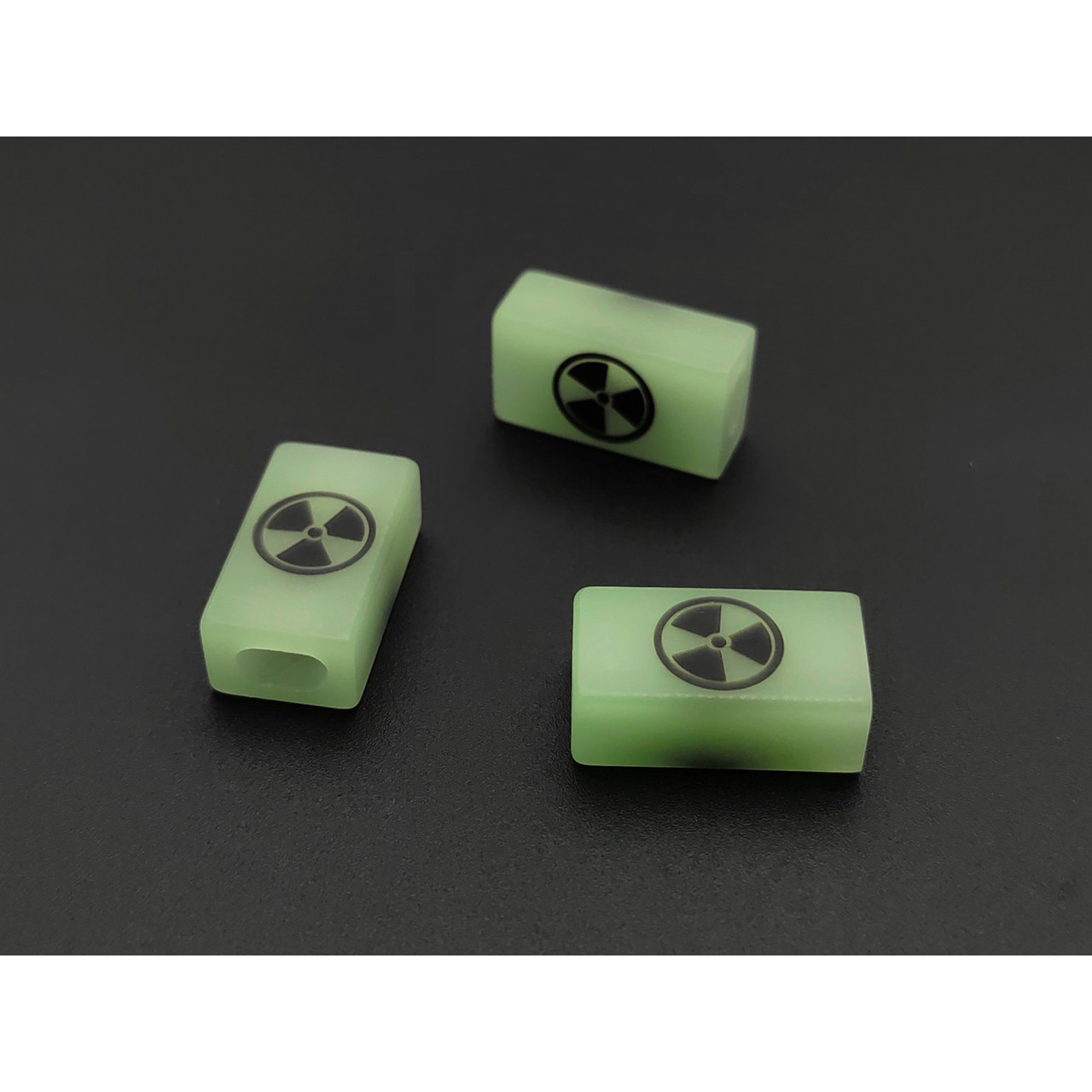 DwarfCustom бусина Brick Радиация с люминофором transparent Green