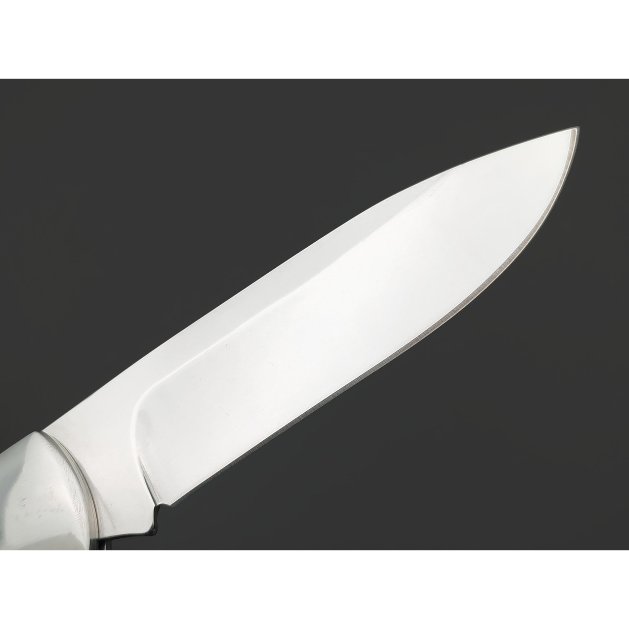 Stinger нож складной FK-9902 сталь 3Cr13 полировка, рукоять Дерево, сталь