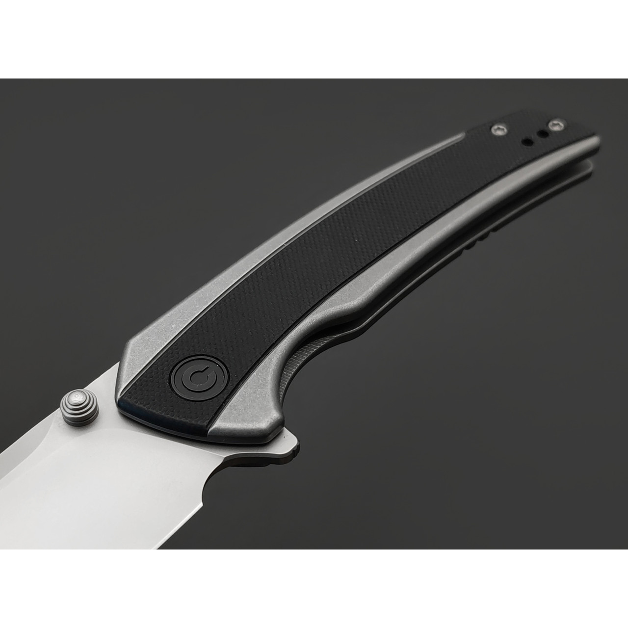 Civivi нож складной Teraxe C20036-3 сталь Nitro-V silver bead blast, рукоять Steel gray, G10 black