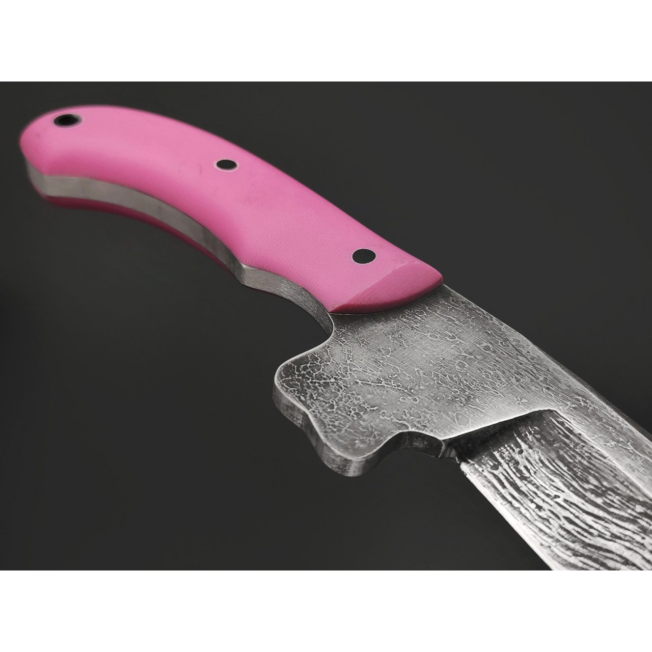 Богдан Гоготов нож NBG-93 сталь 95Х18 худ. травление, рукоять G10 pink
