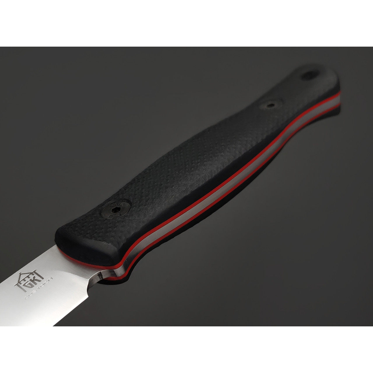 Град Горький нож Маус сталь Aus-10Co satin, рукоять G10 black & red