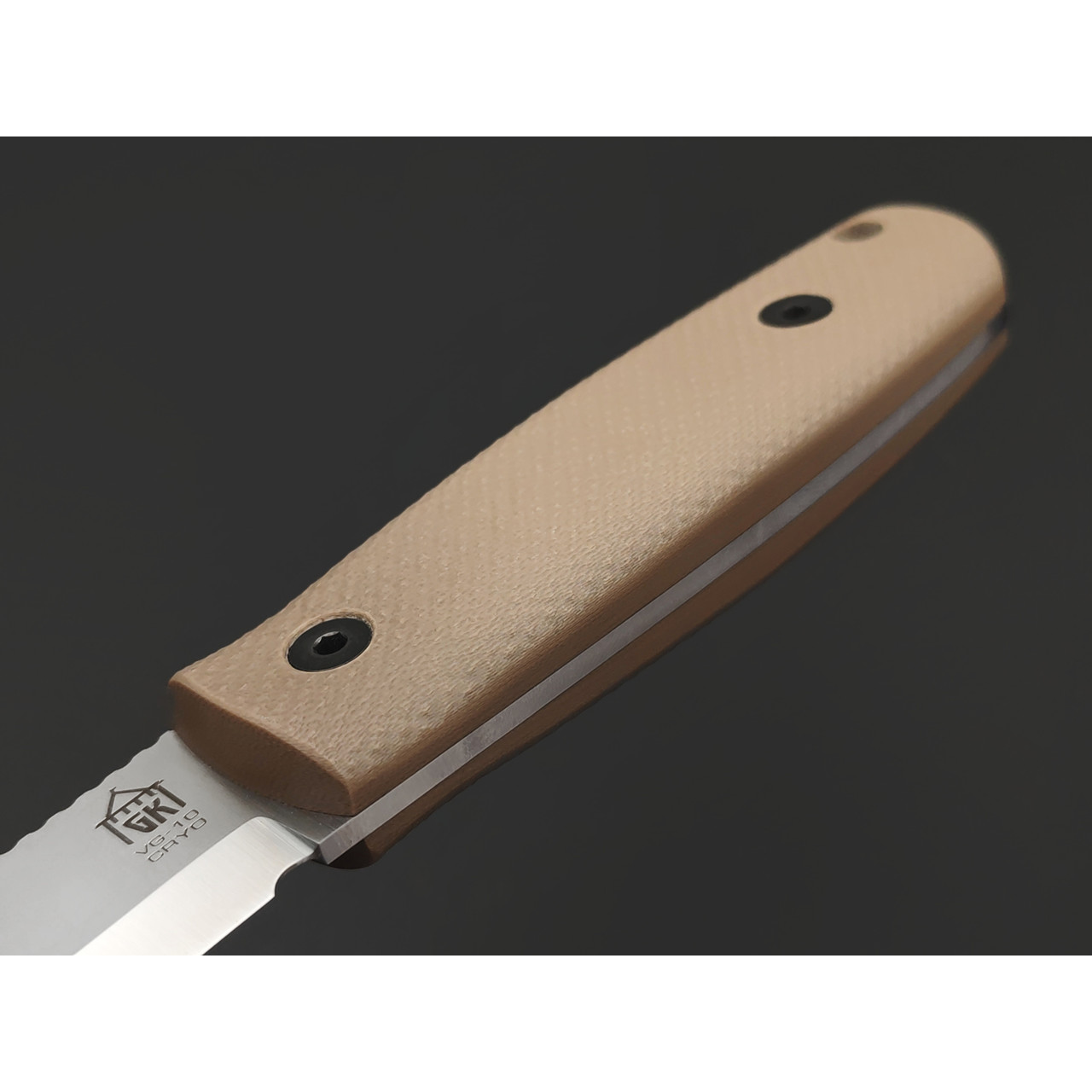 Град Горький нож Техно-Томми сталь VG-10 satin, спуски сканди, рукоять G10 tan