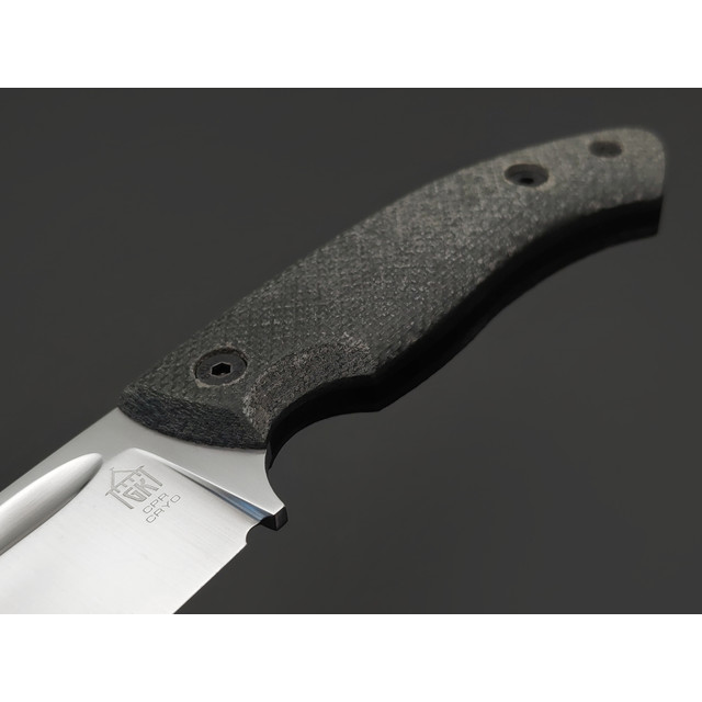 Град Горький нож Райбек 1 сталь CPR satin, рукоять Micarta grey canvas, G10 black