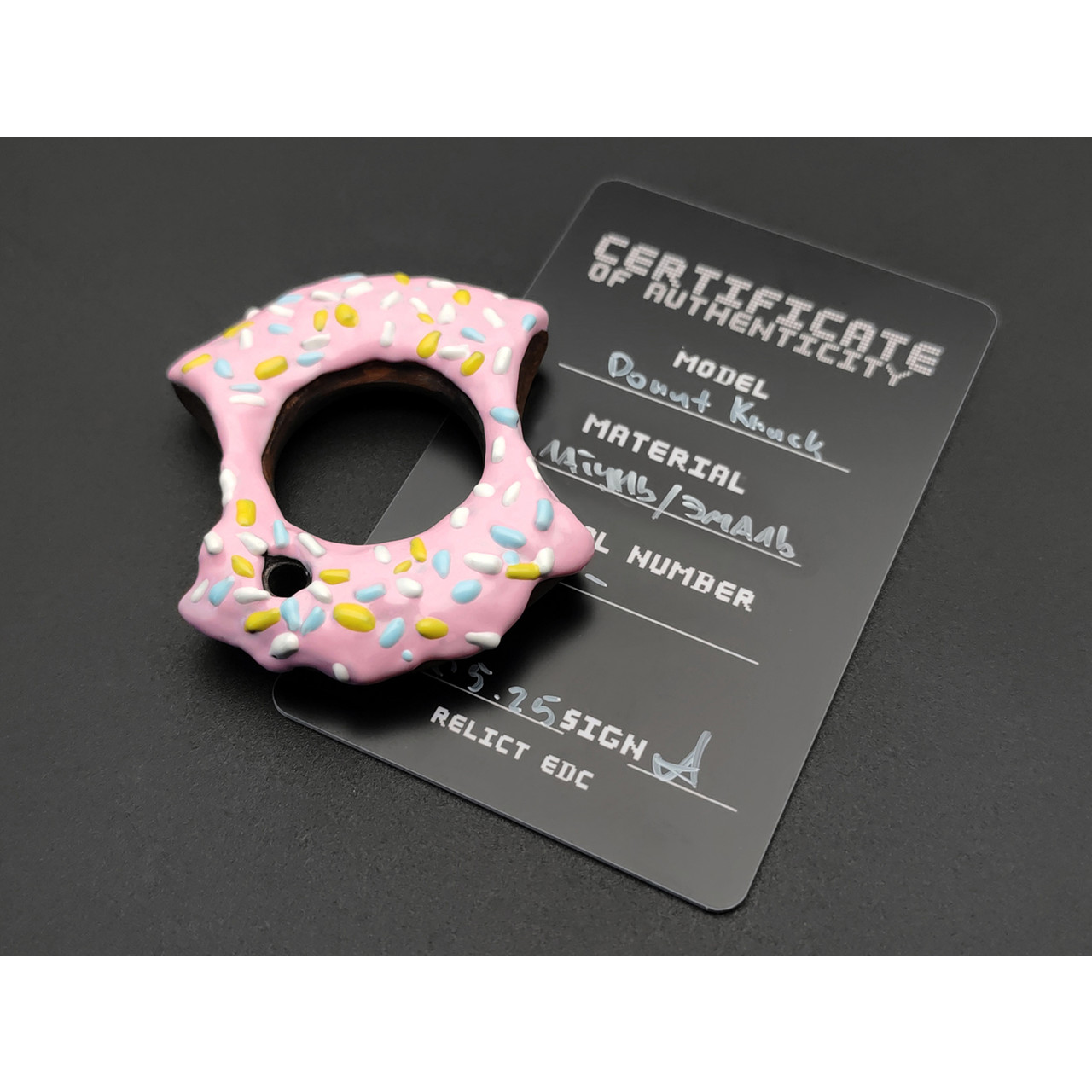 Exodus.EDC кнак "Donut" латунь, эмаль розовая