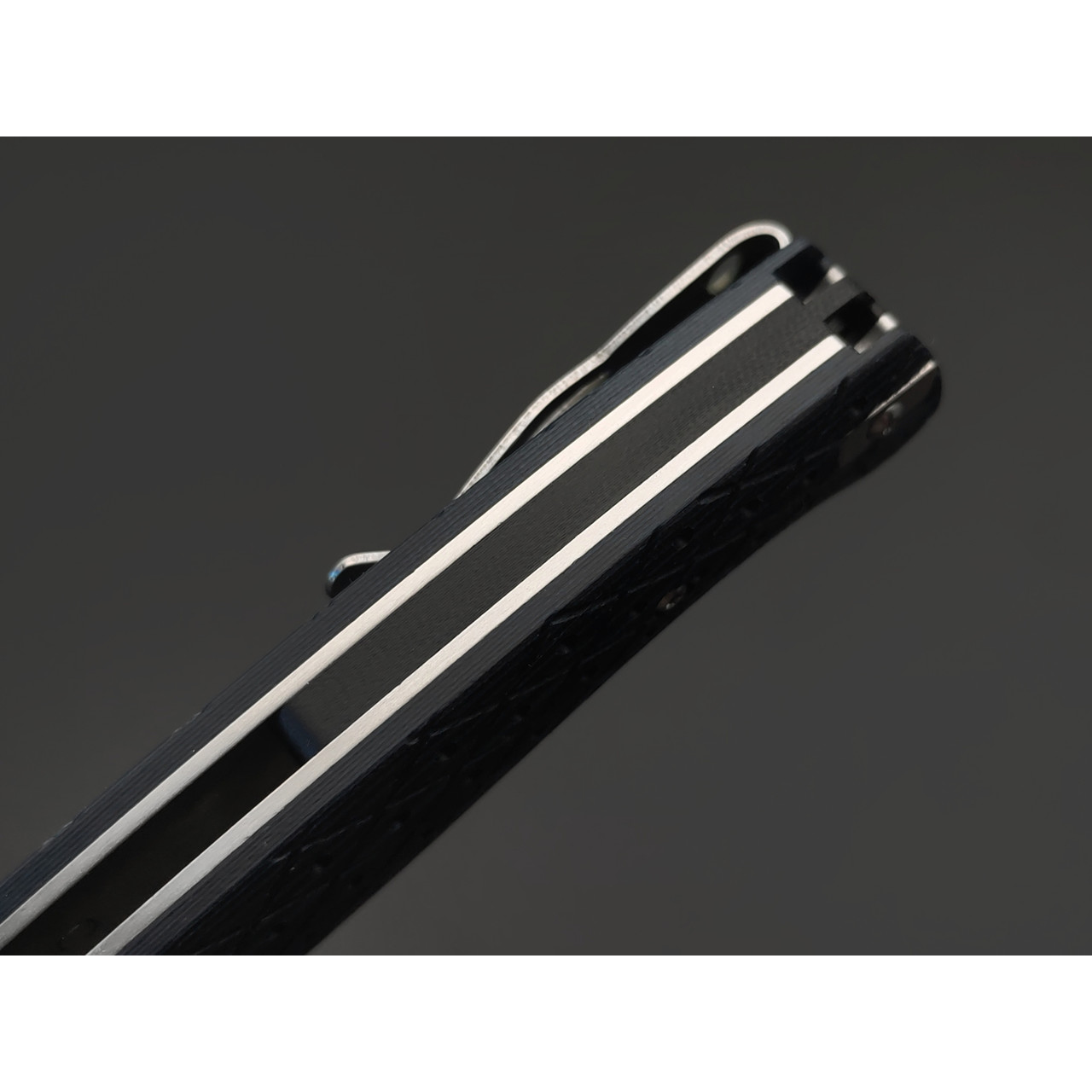 Reptilian складной нож Квест-04 сталь D2 satin, рукоять G10 black & blue