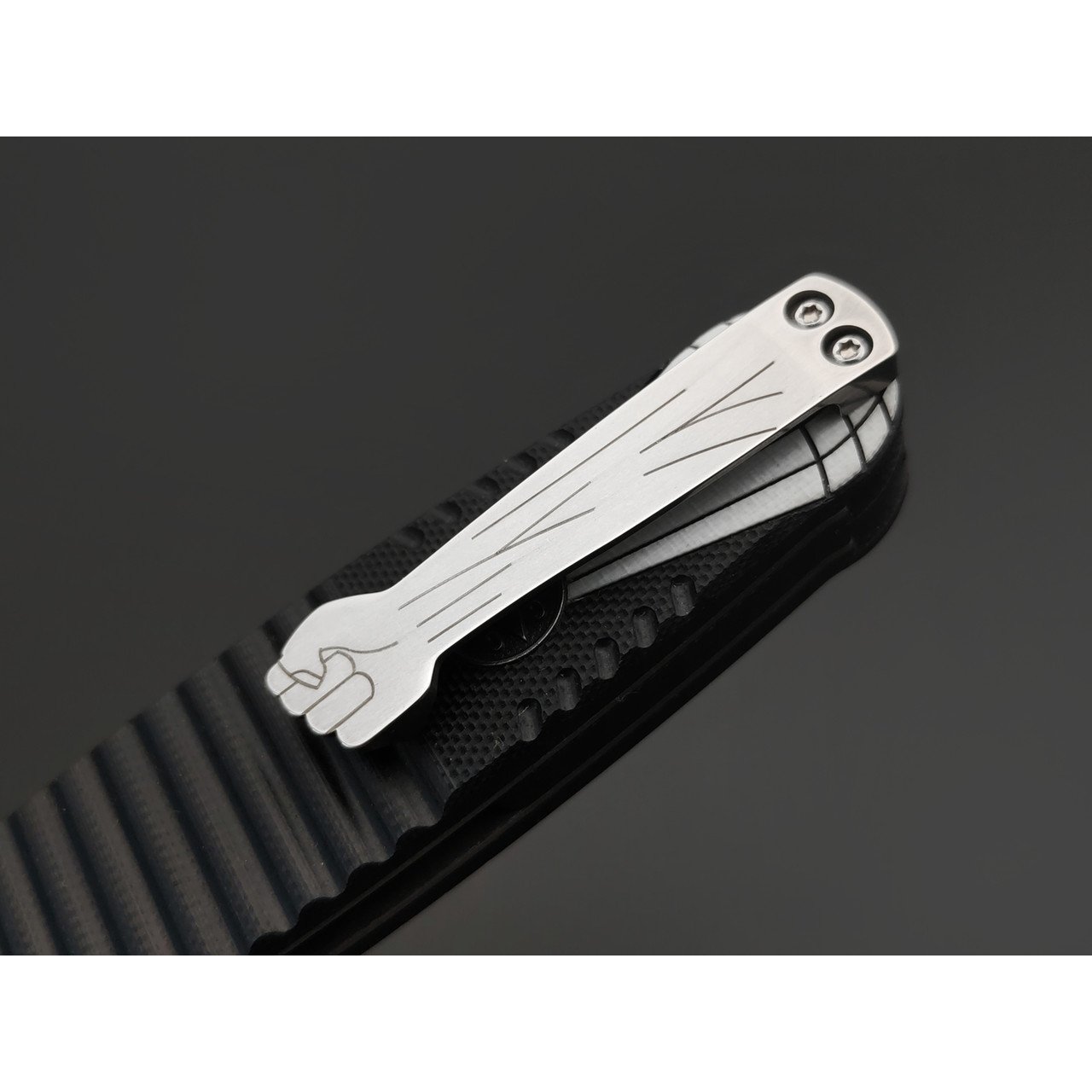 Reptilian складной нож ВДВ сталь D2 satin, рукоять G10 black
