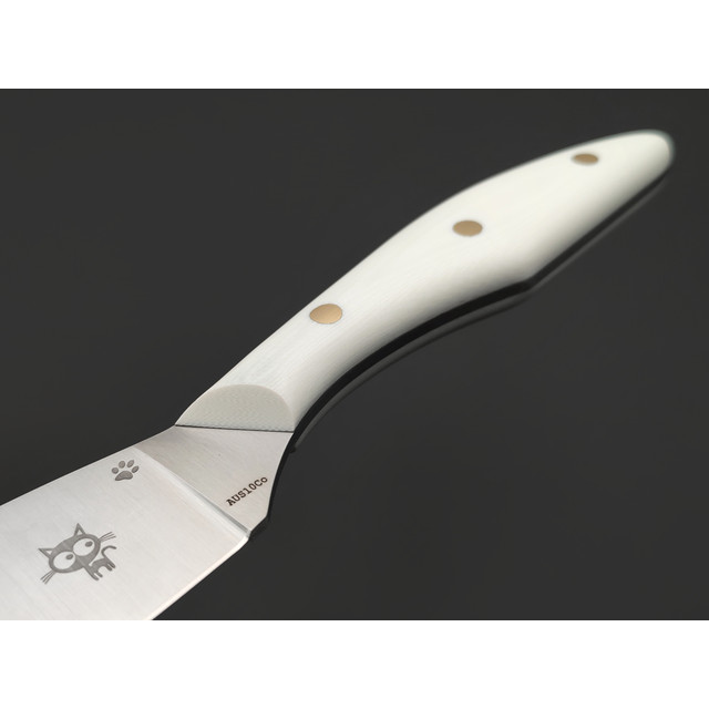 Золотое Сечение нож Загадочная Лагерта - Котики сталь Aus-10Co satin, рукоять G10 white, латунь