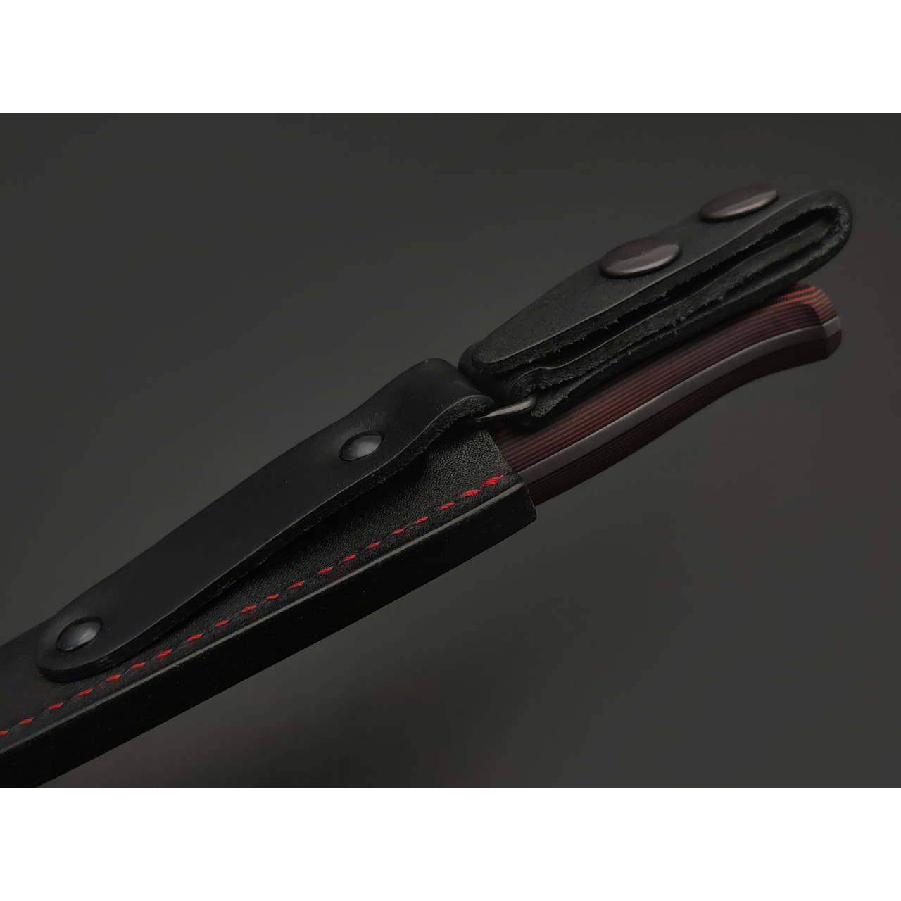 Kizlyar Supreme туристический нож Companero сталь Aus-10Co satin, спуски конвекс, рукоять G10 black & red