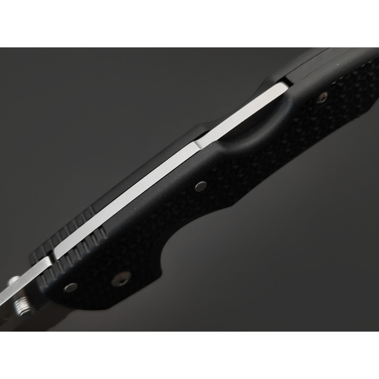 Нож Cold Steel 29AXTS XL Voyager Tanto Serrated Edge сталь AUS10A рукоять Griv-Ex