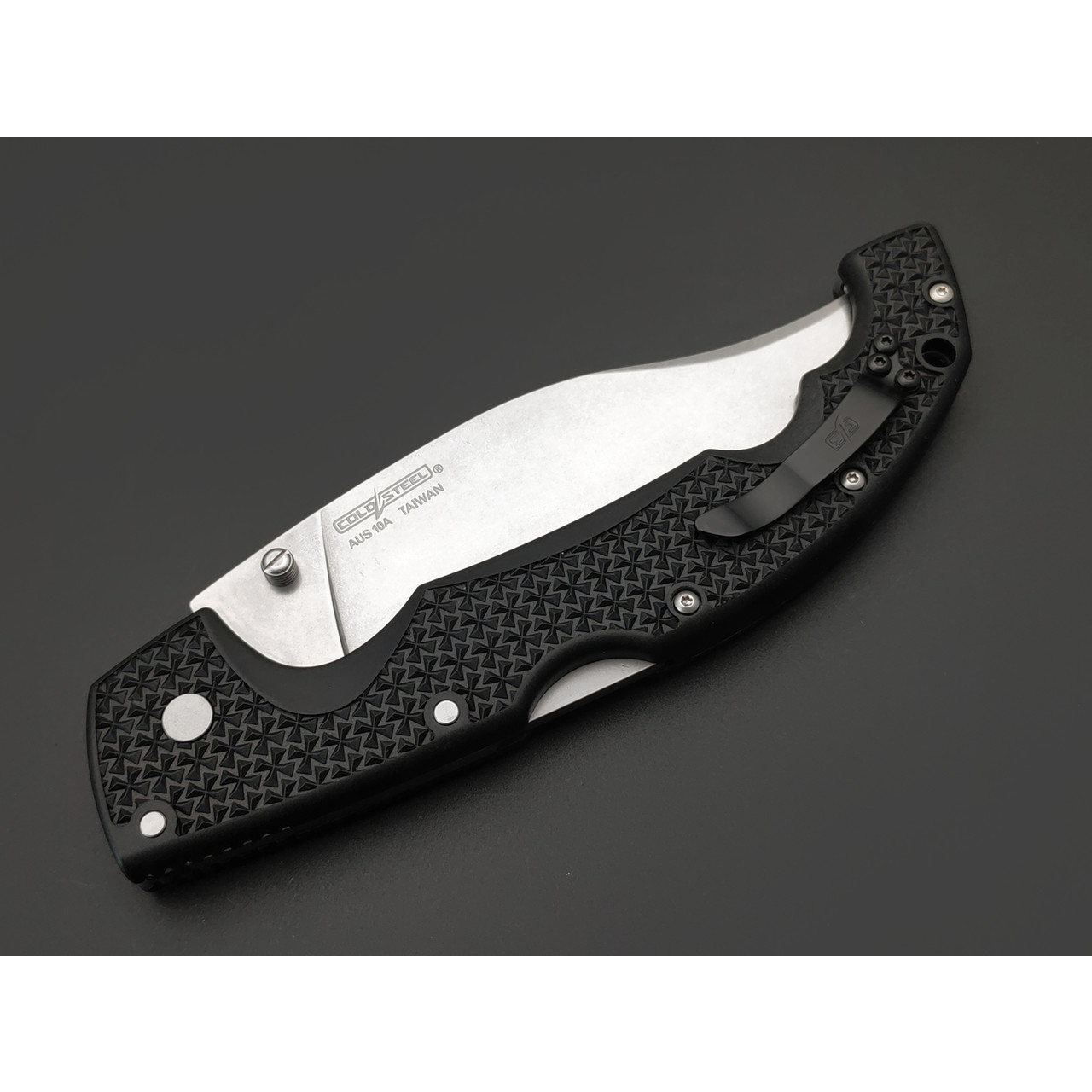 Нож Cold Steel 29AXVS XL Voyager Vaquero Serrated Edge сталь AUS10A рукоять Griv-Ex