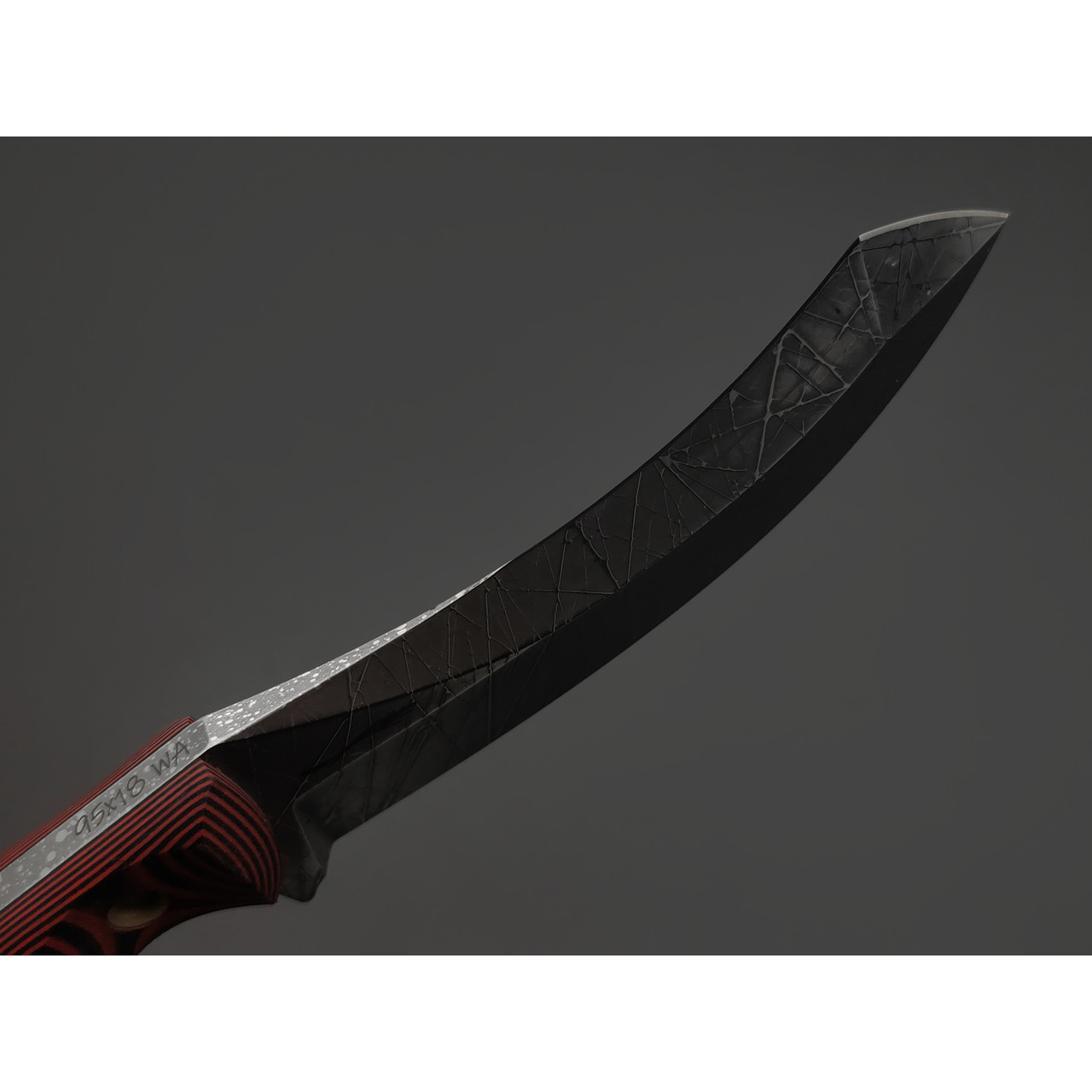 Волчий Век нож Кондрат 12 сталь 95Х18 WA травление хаотик, рукоять G10 black & red, латунь