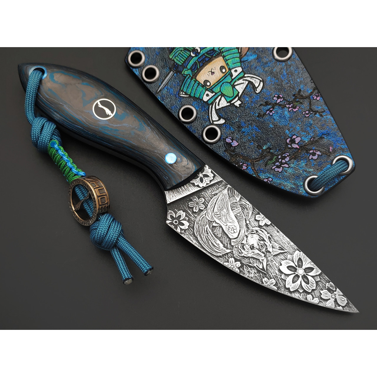 Волчий Век нож МасичЬка Custom Anime Girl & Samurai Cat сталь 95Х18 WA худ. травление, рукоять Carbon fiber multi, пин титан