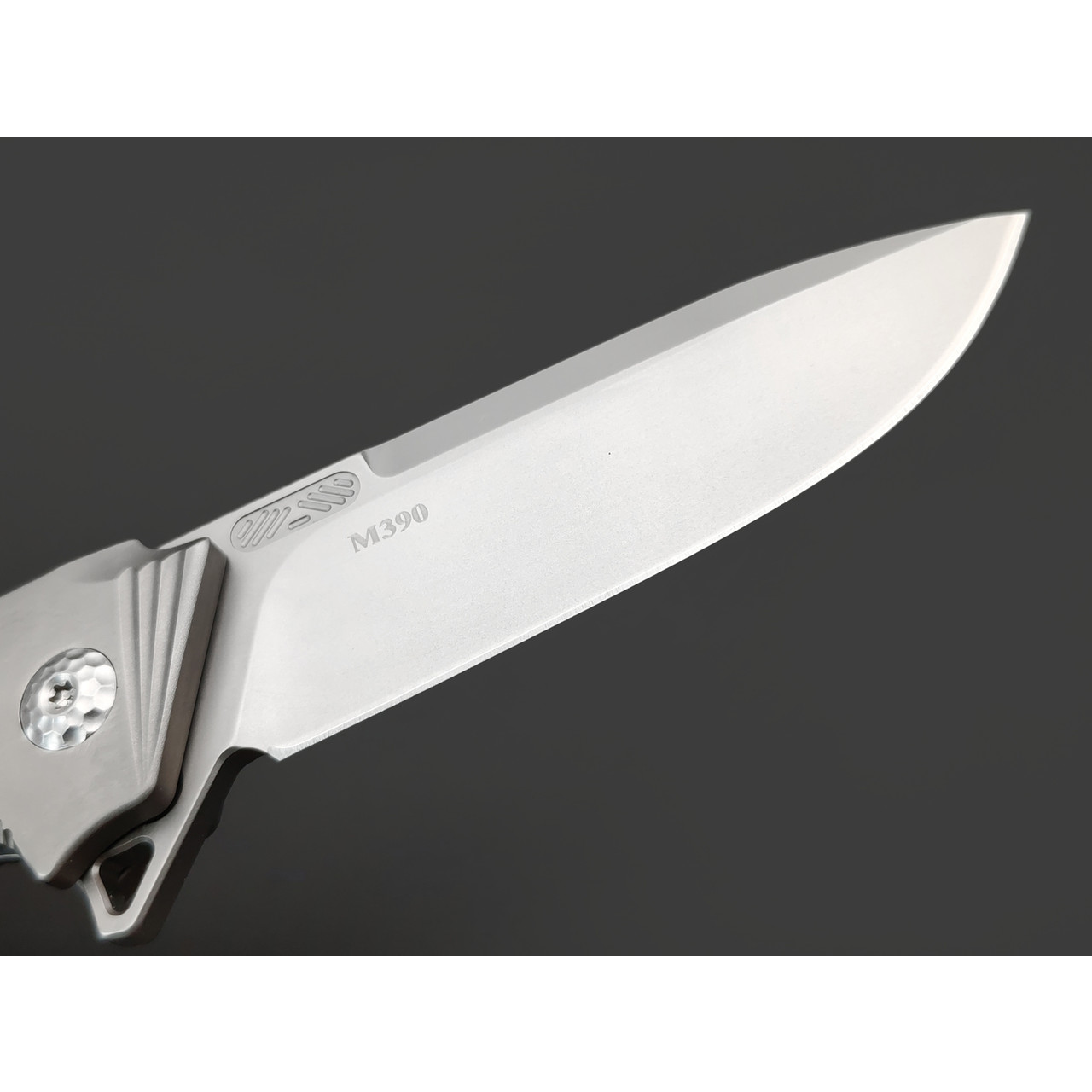 Camarade нож складной Атлант сталь M390, рукоять Титан, карбон чёрный