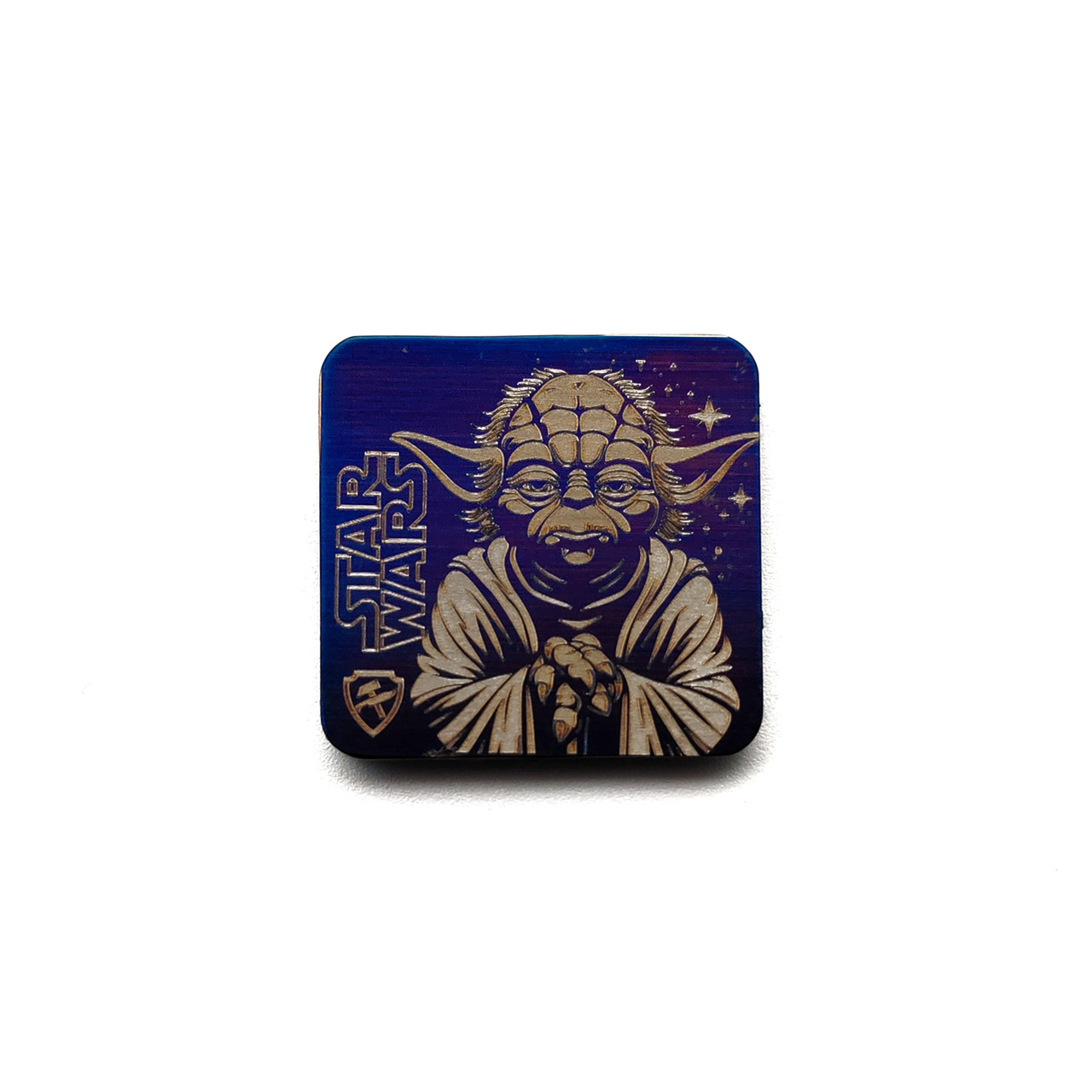 Ponomarev Forge патч 25х25 мм "Yoda" титан, лазерная гравировка