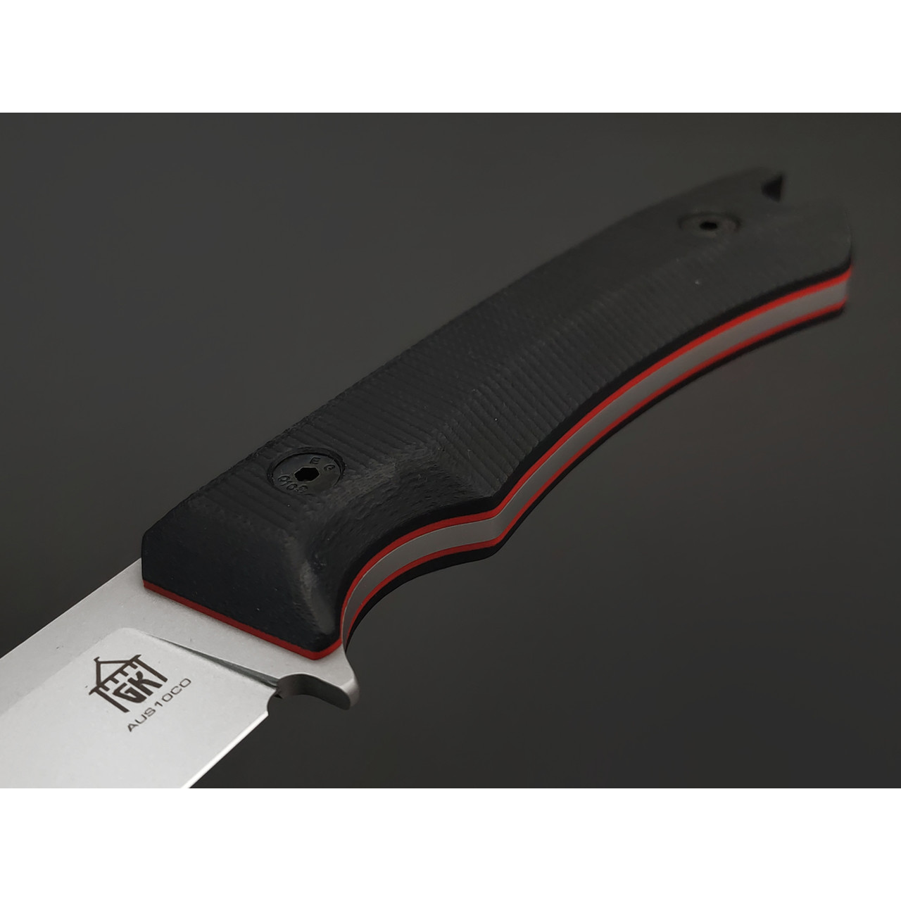Град Горький нож Леший сталь Aus-10Co bead blast, рукоять G10 black & red