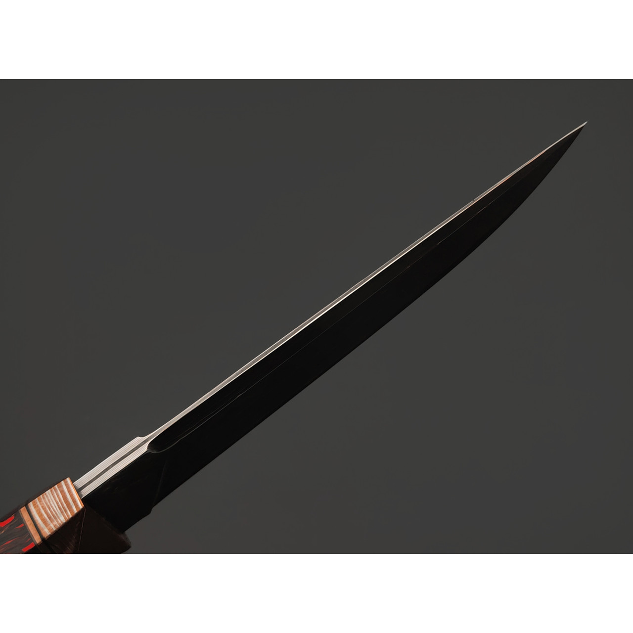Кузница Васильева нож НЛВ183 ламинат Vanadis 10, рукоять Айронвуд, carbon fiber chaotic copper & red, мокумэ-ганэ, медь