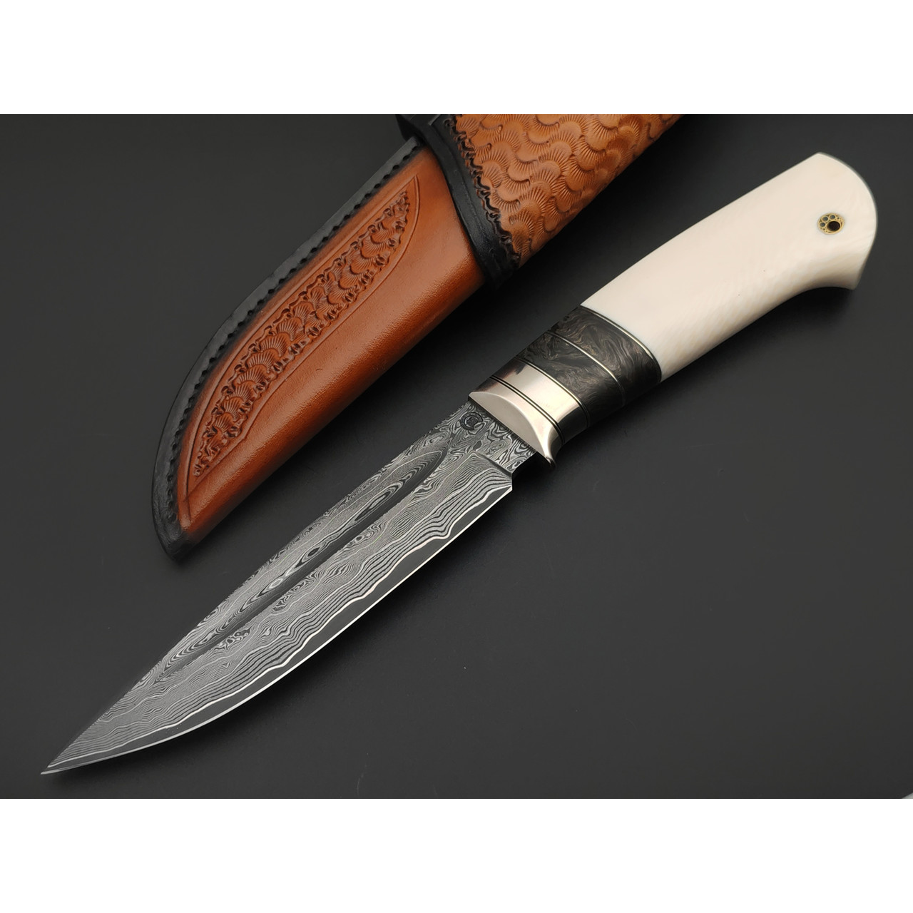 Кузница Васильева нож НЛВ180 ламинат S290, рукоять Элфорин, carbon fiber chaotic gold, мельхиор