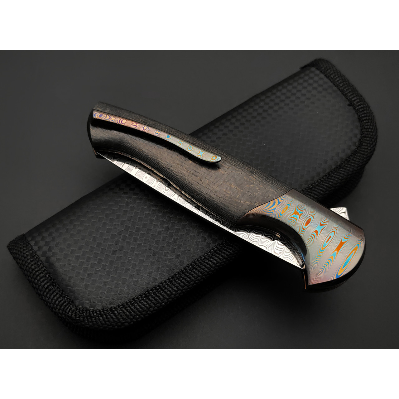 Заур Мамишев нож складной М-03 сталь ДамаКС-Супер Elmax, рукоять Carbon fiber gold, дамаск Decorum, титан