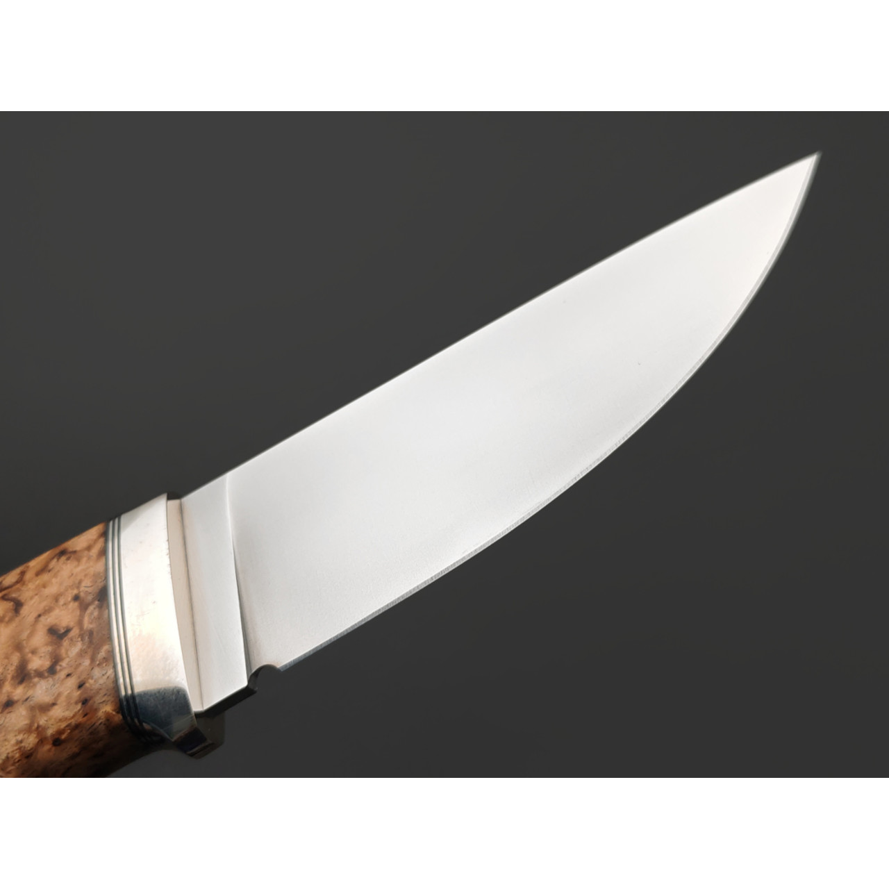 Кметь нож КМ-081 Клык Мини сталь M390 bead blast, рукоять стаб. Карельская берёза, мельхиор