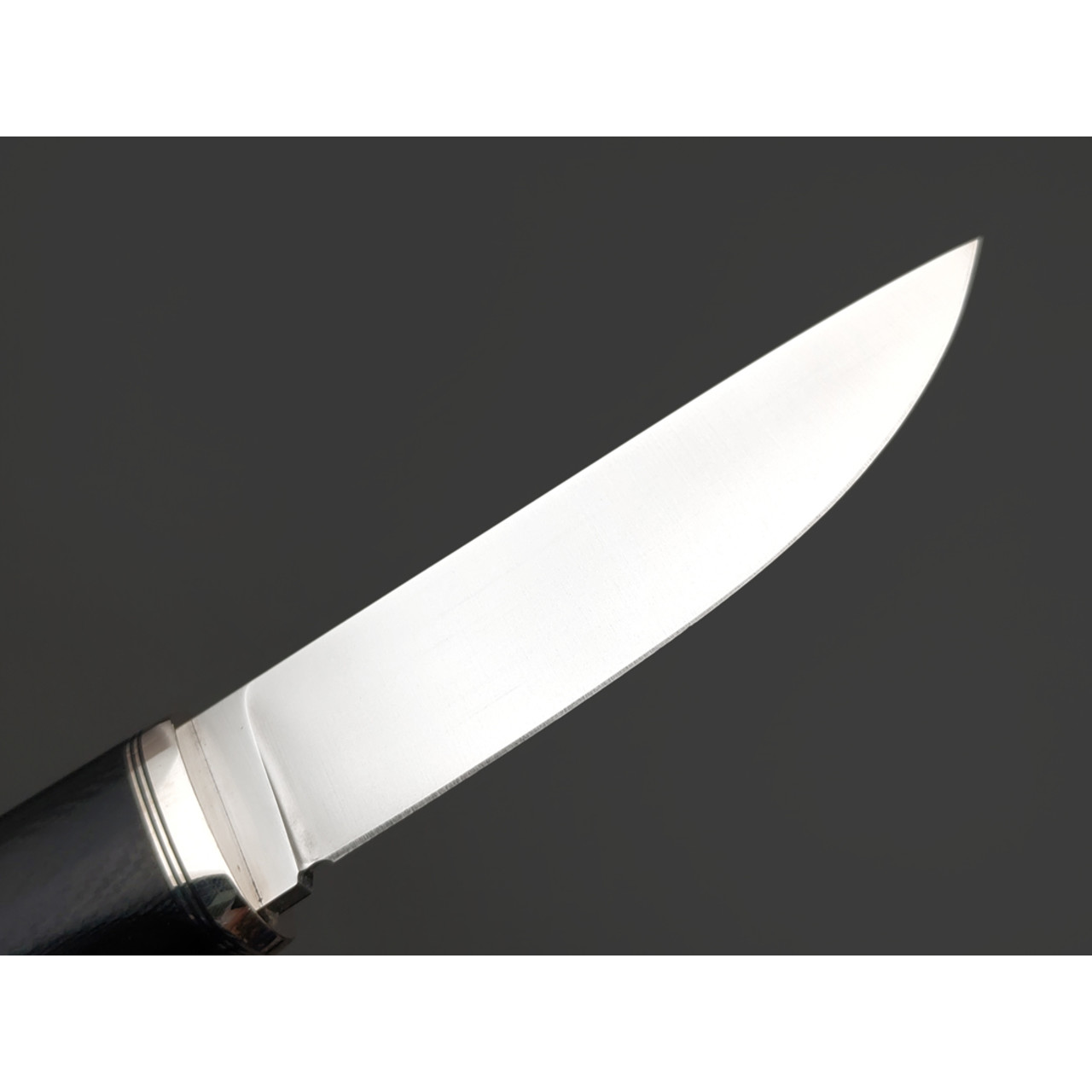 Кметь нож КМ-089 сталь M398 bead blast, рукоять G10 black, мельхиор