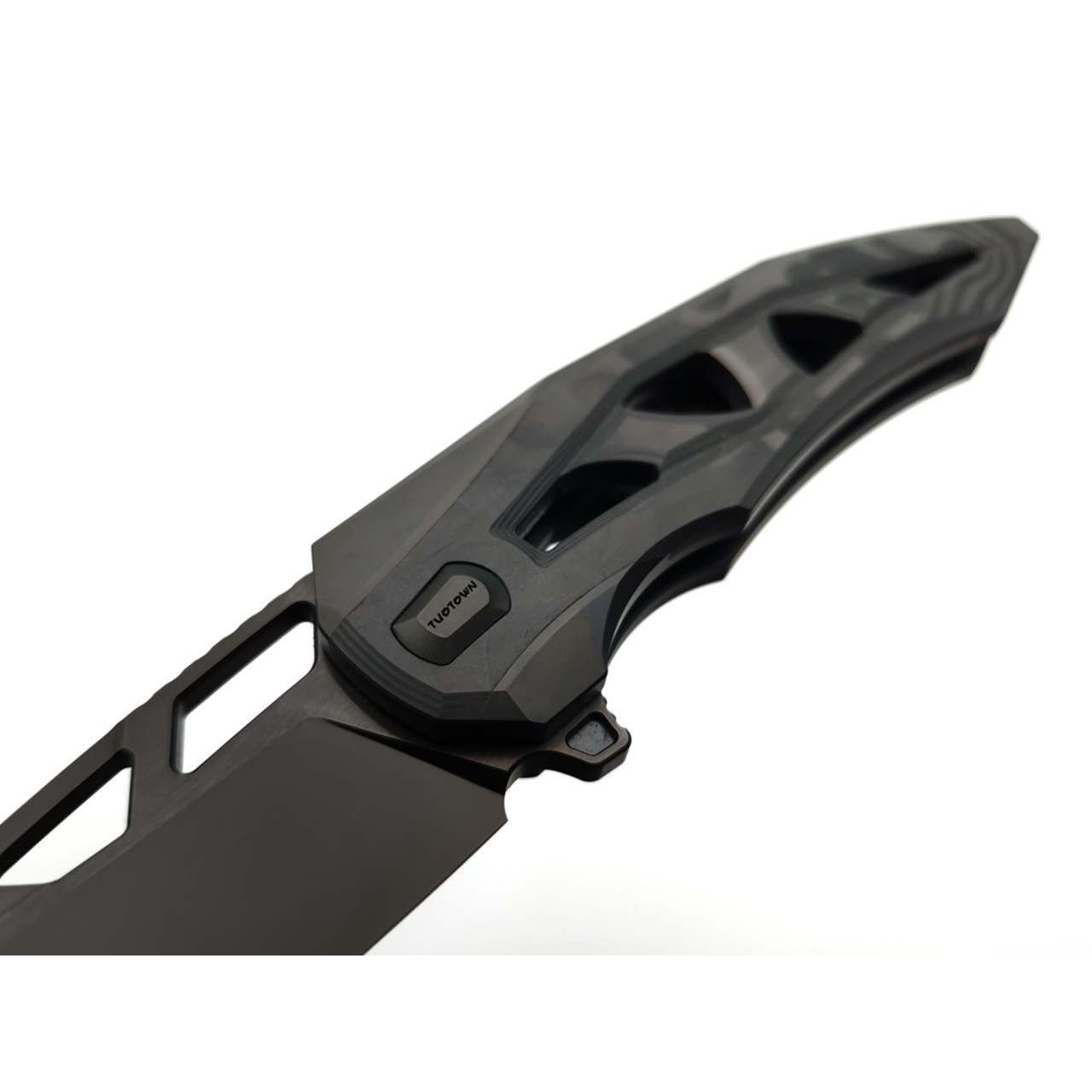 TuoTown складной нож Onyx TOX-MCD сталь TMAX black DLC, рукоять рукоять Titanium TC4 black, carbon fiber.
