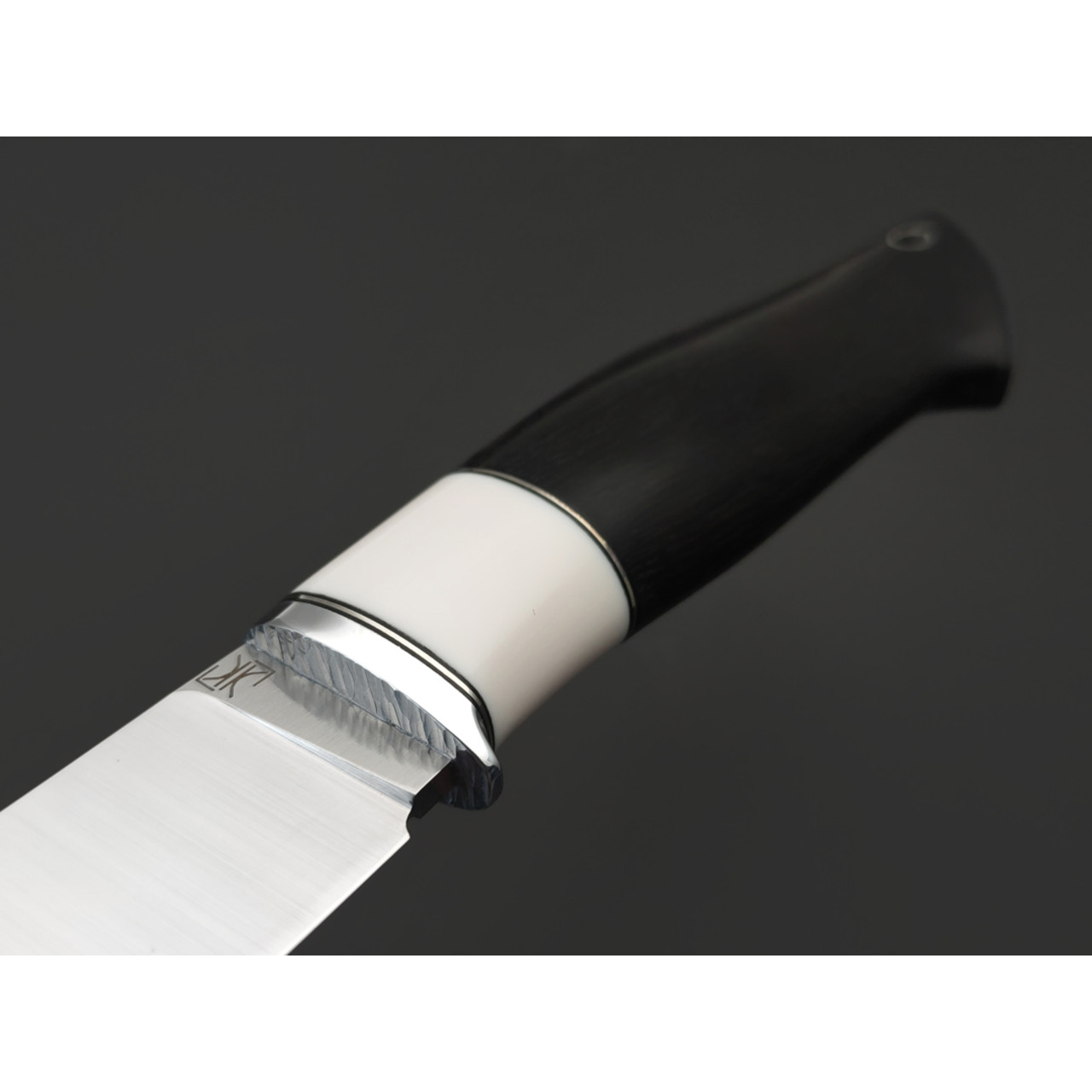 Кузница Ковчег нож Таёжный сталь VG-10 satin, рукоять Чёрный граб, кориан