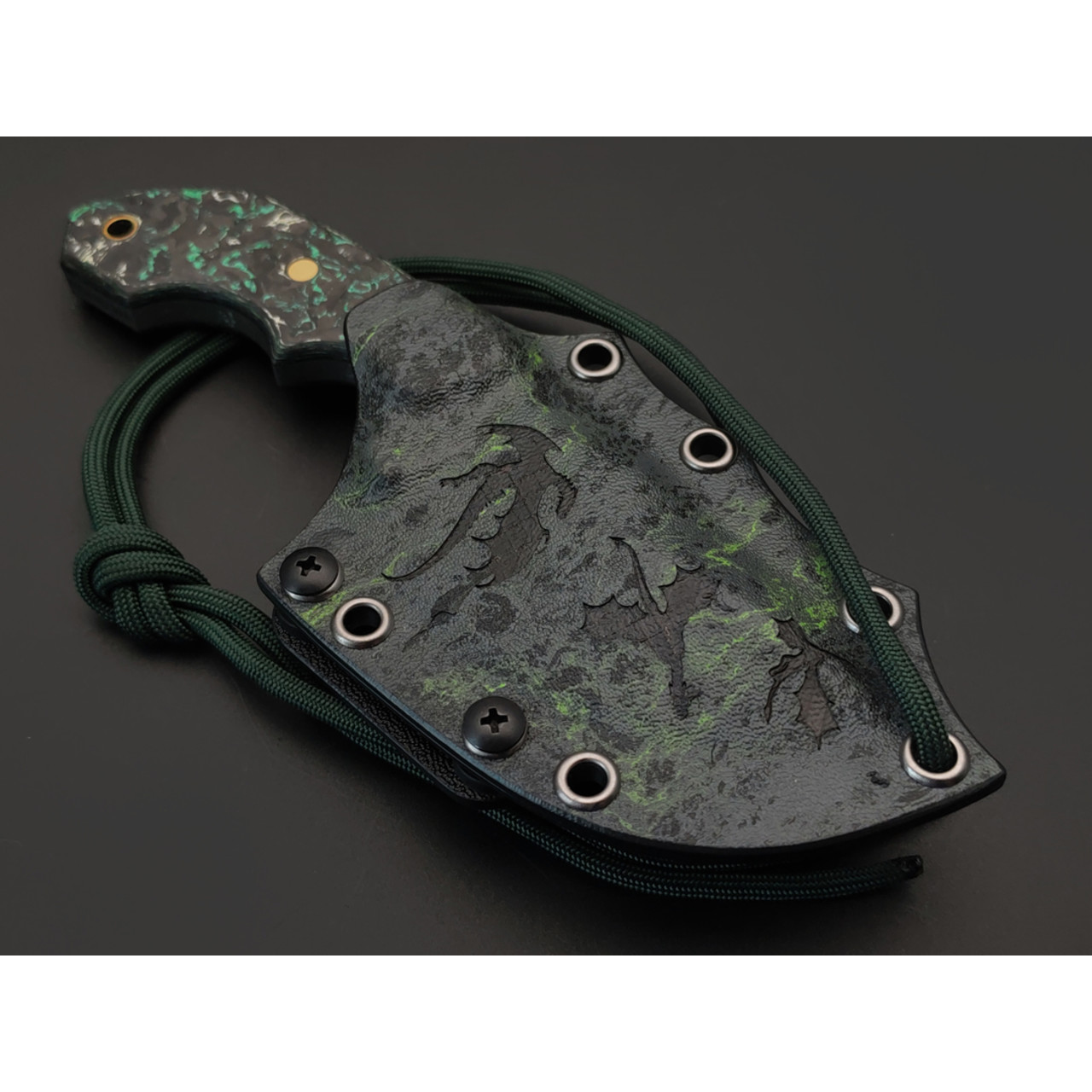 Волчий Век нож Сектор Mod. Custom Dragon сталь 95Х18 WA худ. травление, рукоять Carbon fiber custom, латунь