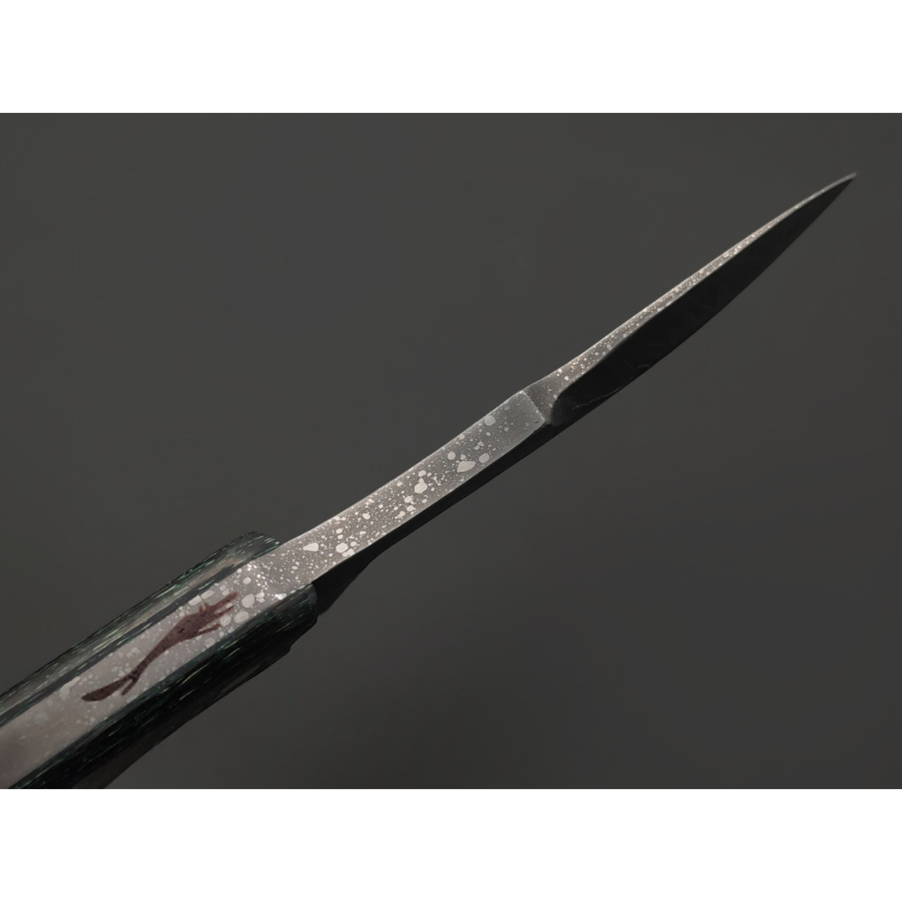 Волчий Век нож Сектор Mod. Custom Dragon сталь 95Х18 WA худ. травление, рукоять Carbon fiber custom, латунь