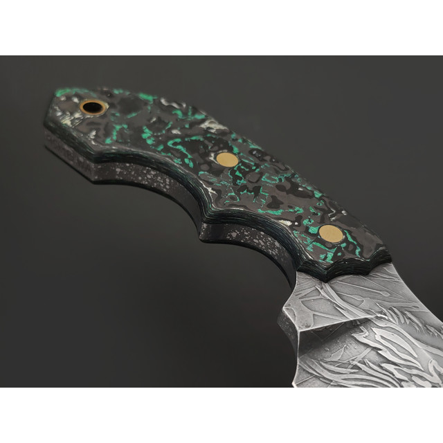 Волчий Век нож Сектор Mod. Custom Dragon сталь 95Х18 WA худ. травление, рукоять Carbon fiber custom, латунь
