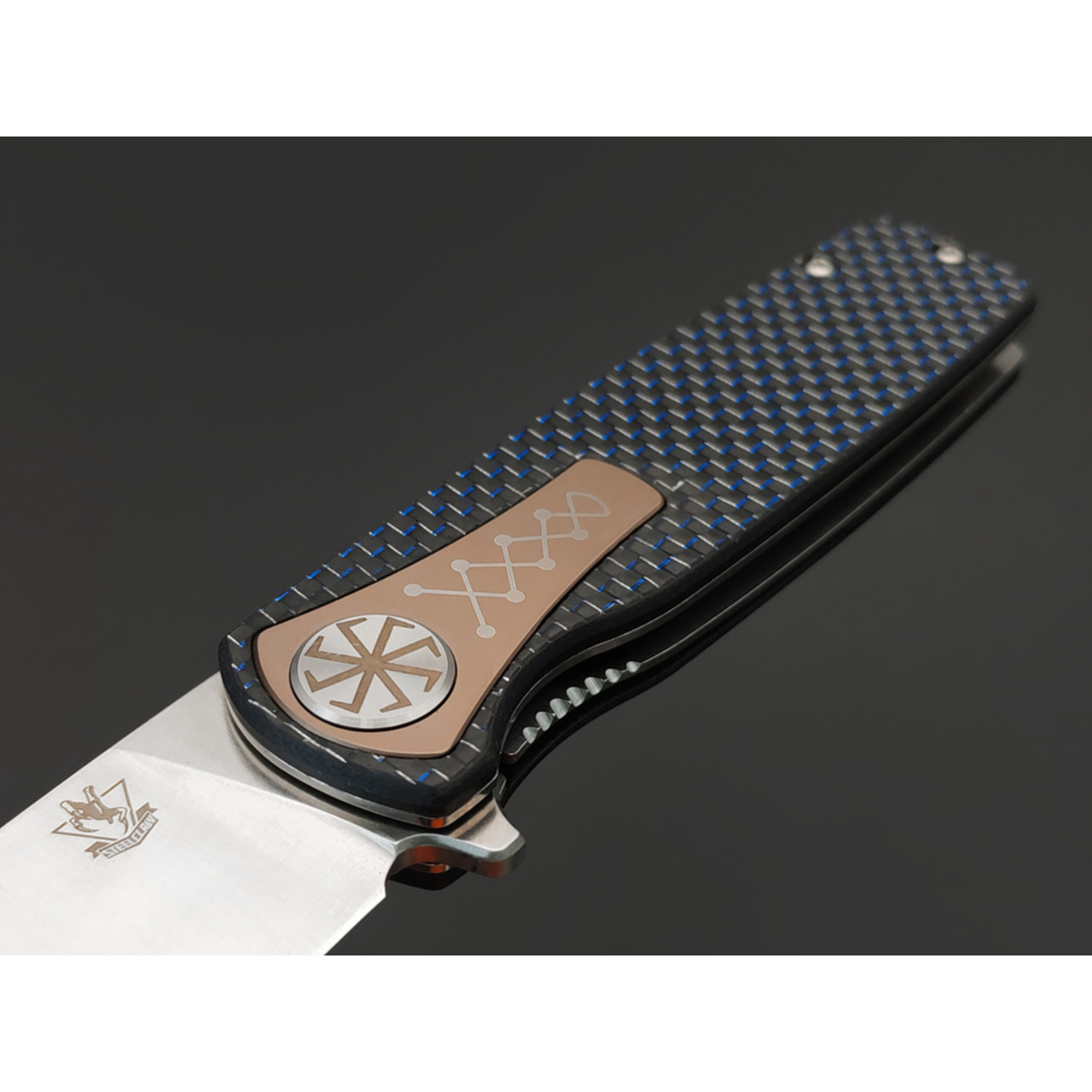 Steelclaw складной нож Идол-02 сталь D2 satin, рукоять Carbon fiber blue
